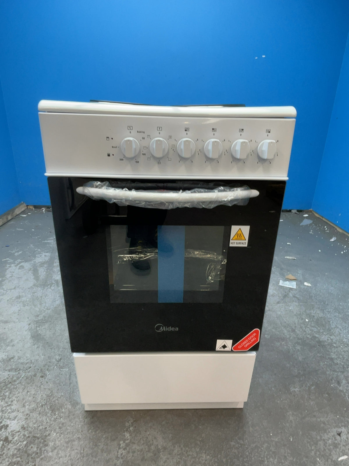 #GRC-167-374 - Midea 50cm Electric Cooker – Solid Plate Hob, Integrated Grill, White