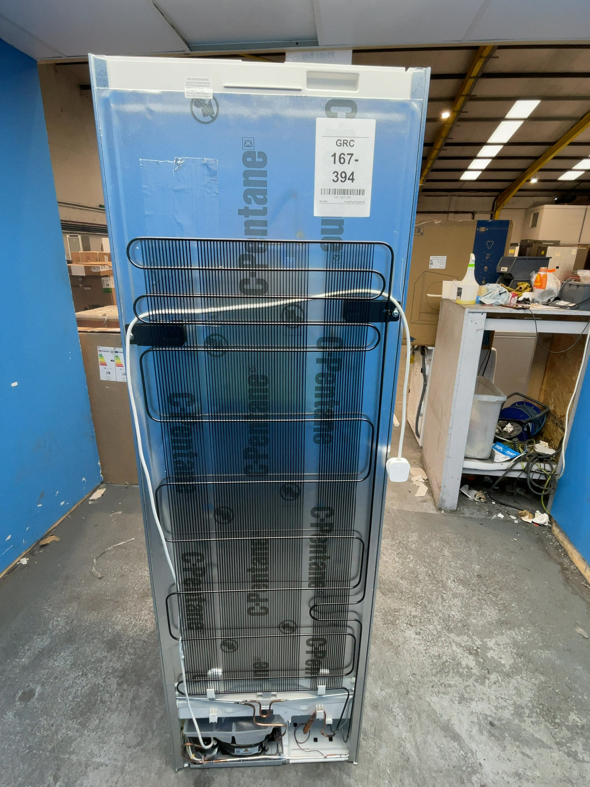 #GRC-167-394 - Bosch Serie 4 Built-In Upright Freezer – 212L, No Frost, VarioZone