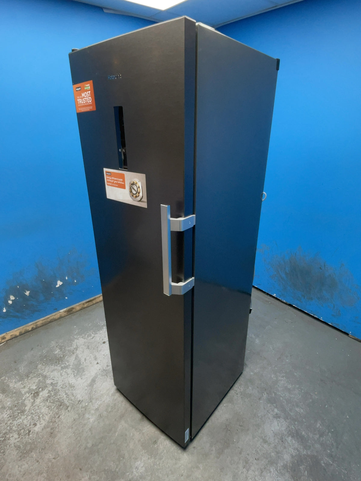 #GRC-167-509 - Hotpoint Tall Upright Freezer – 286L Capacity, No Frost, Dark Inox