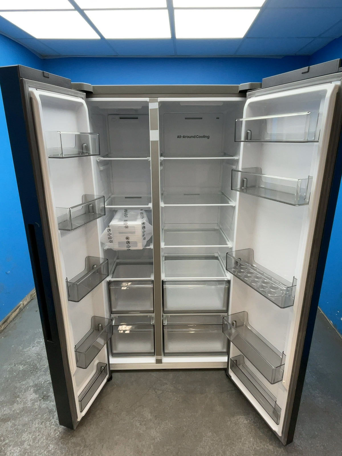 #GRC-167-545 - Samsung 659L American Fridge Freezer – SpaceMax, Total No Frost, SmartThings Wi-Fi, Black Steel