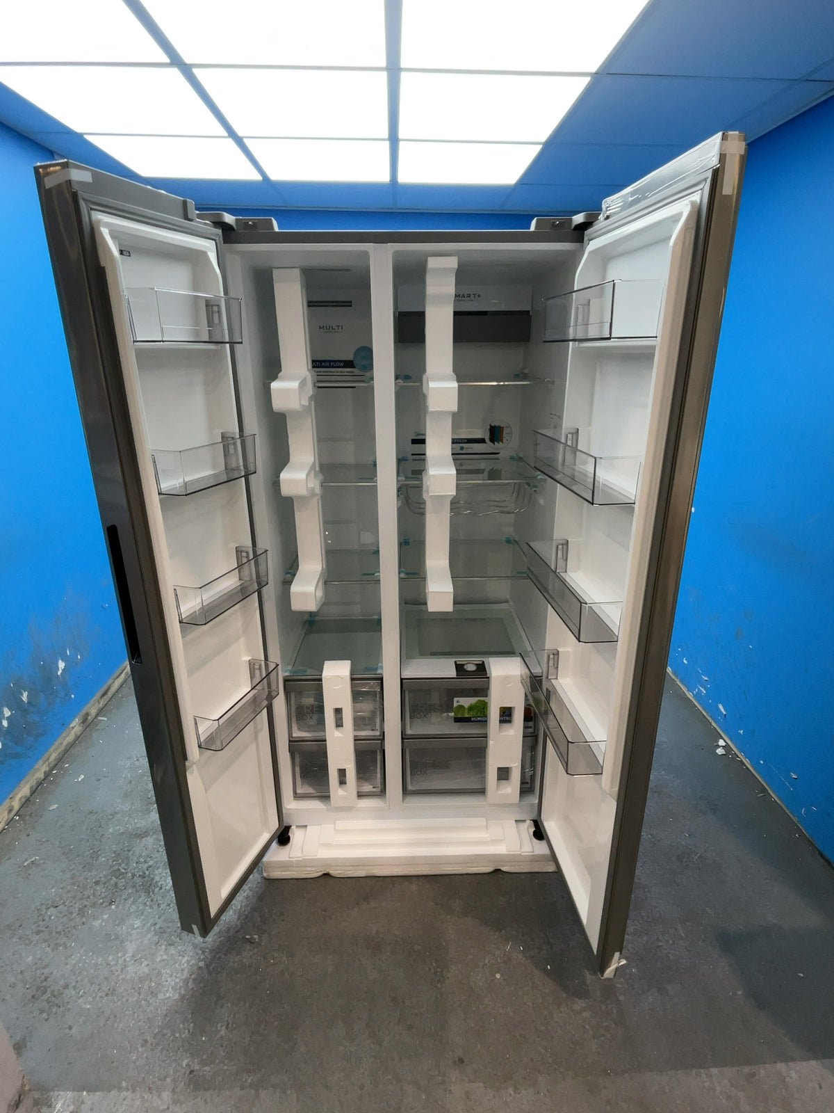 #GRC-168-001 - Midea American Style Fridge Freezer – 592L, Brushed Steel, Total No Frost