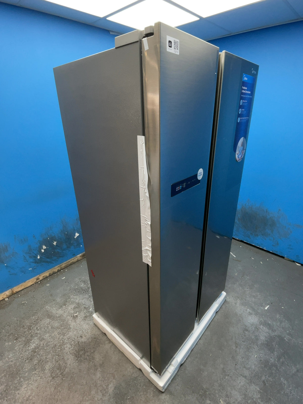 #GRC-168-001 - Midea American Style Fridge Freezer – 592L, Brushed Steel, Total No Frost