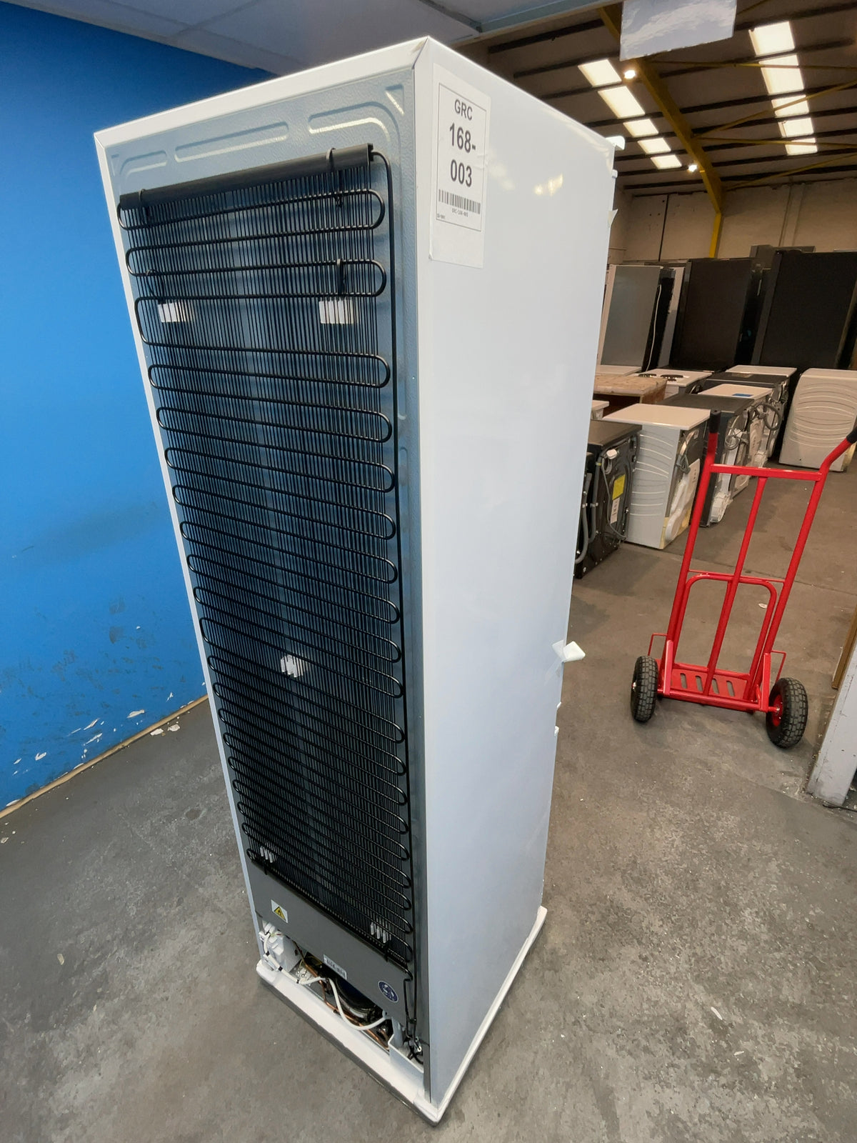 #GRC-168-003 - Midea 54cm Integrated 70/30 Fridge Freezer – 271L Capacity, Low Frost, Sliding Hinge, White