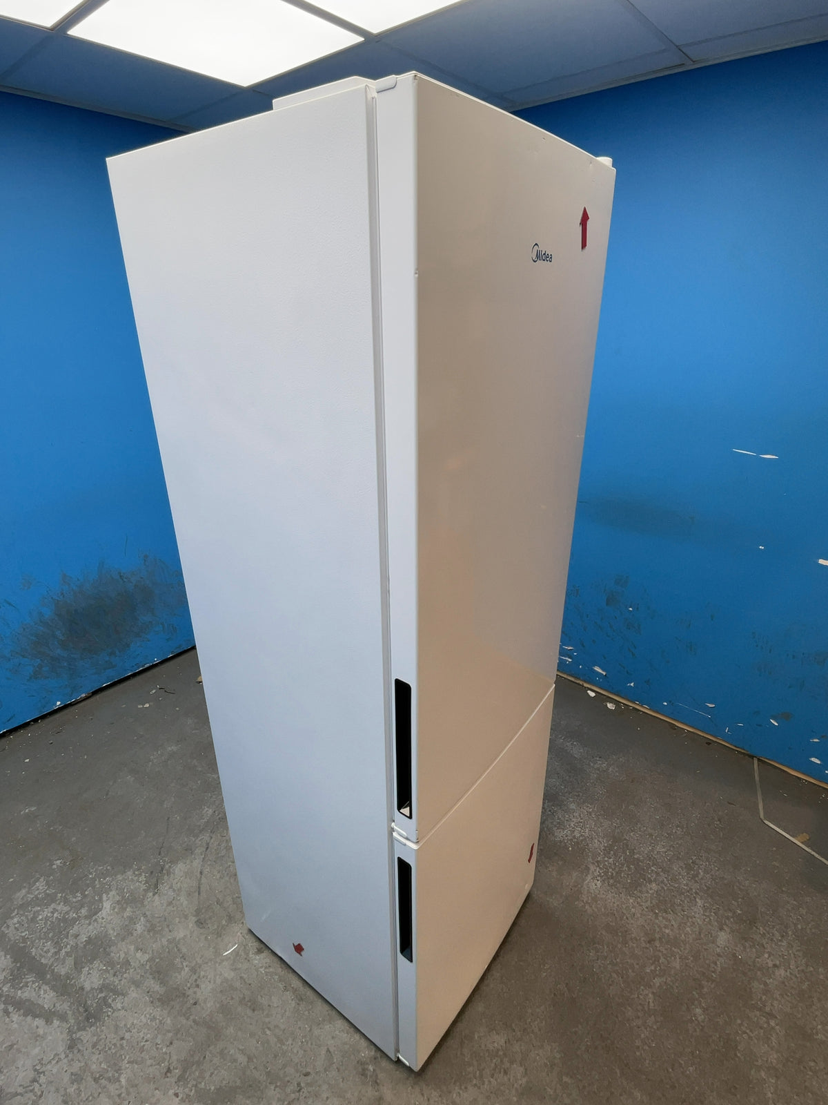 #GRC-168-048 - Midea 60/40 Total No Frost Fridge Freezer – 310L Capacity, White