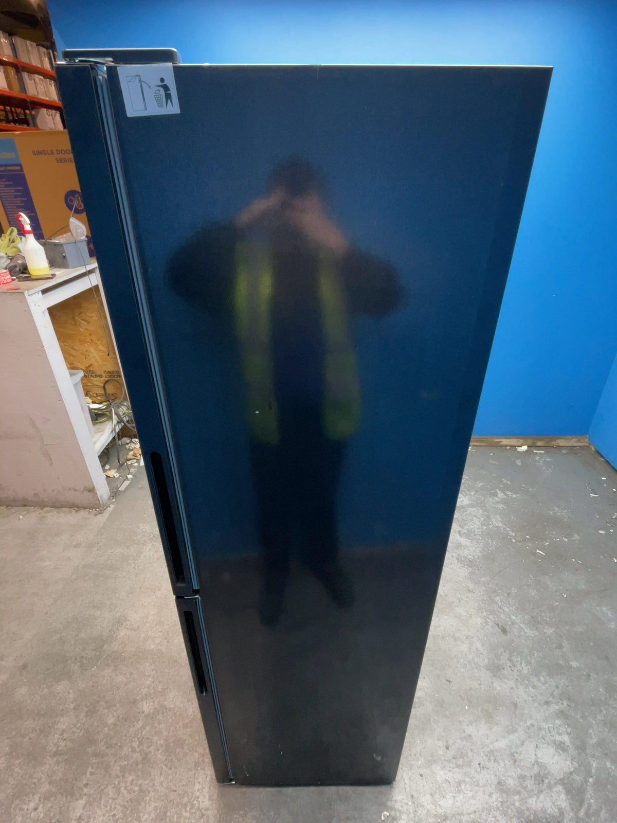 #GRC-168-135 - Hoover H-FRIDGE 300 54.5cm Fridge Freezer – 252L, Black, Low Frost, Smart WiFi