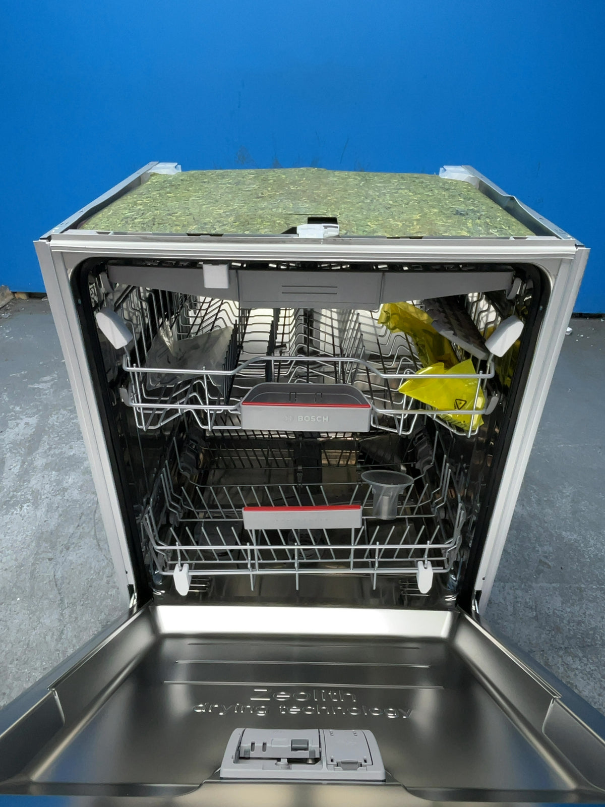 #GRC-168-400 - Bosch Serie 6 60cm Integrated Dishwasher – 14 Place Settings, PerfectDry, Home Connect