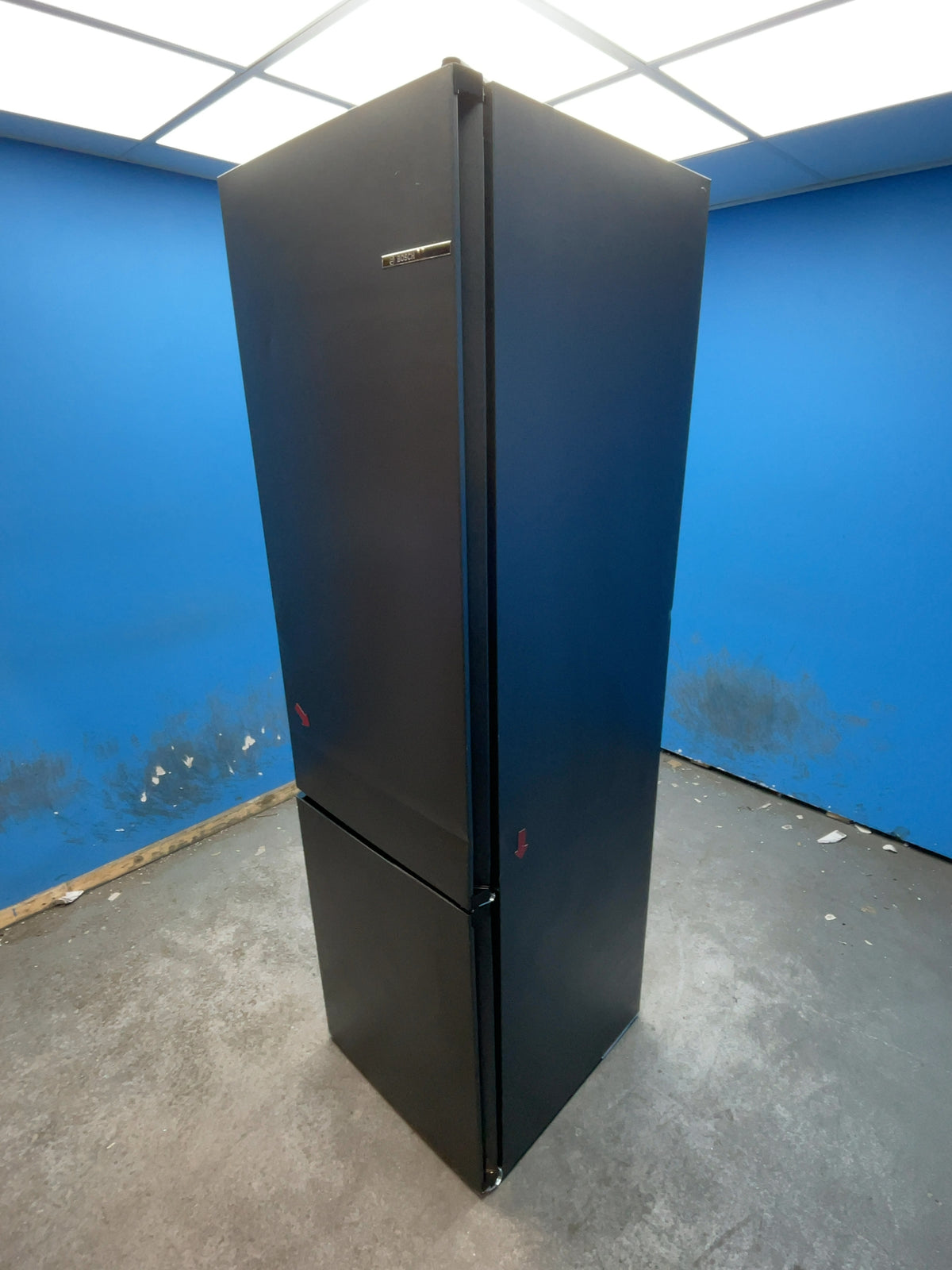 #GRC-168-411 - Bosch Serie 4 60cm 70/30 Fridge Freezer – 363L, Anthracite, Total No Frost