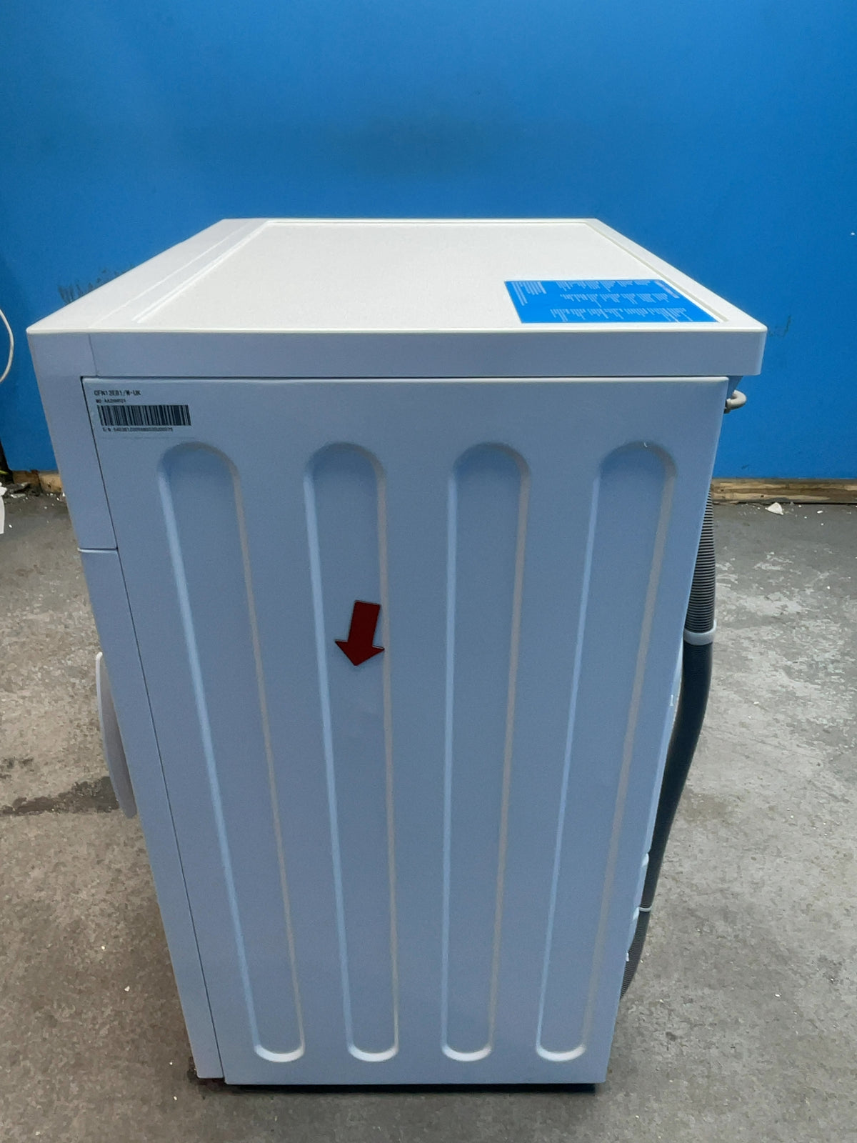 #GRC-168-988 - Comfee 8kg 1400rpm Washing Machine – Steam Clean, 15 Programmes & Delay Start