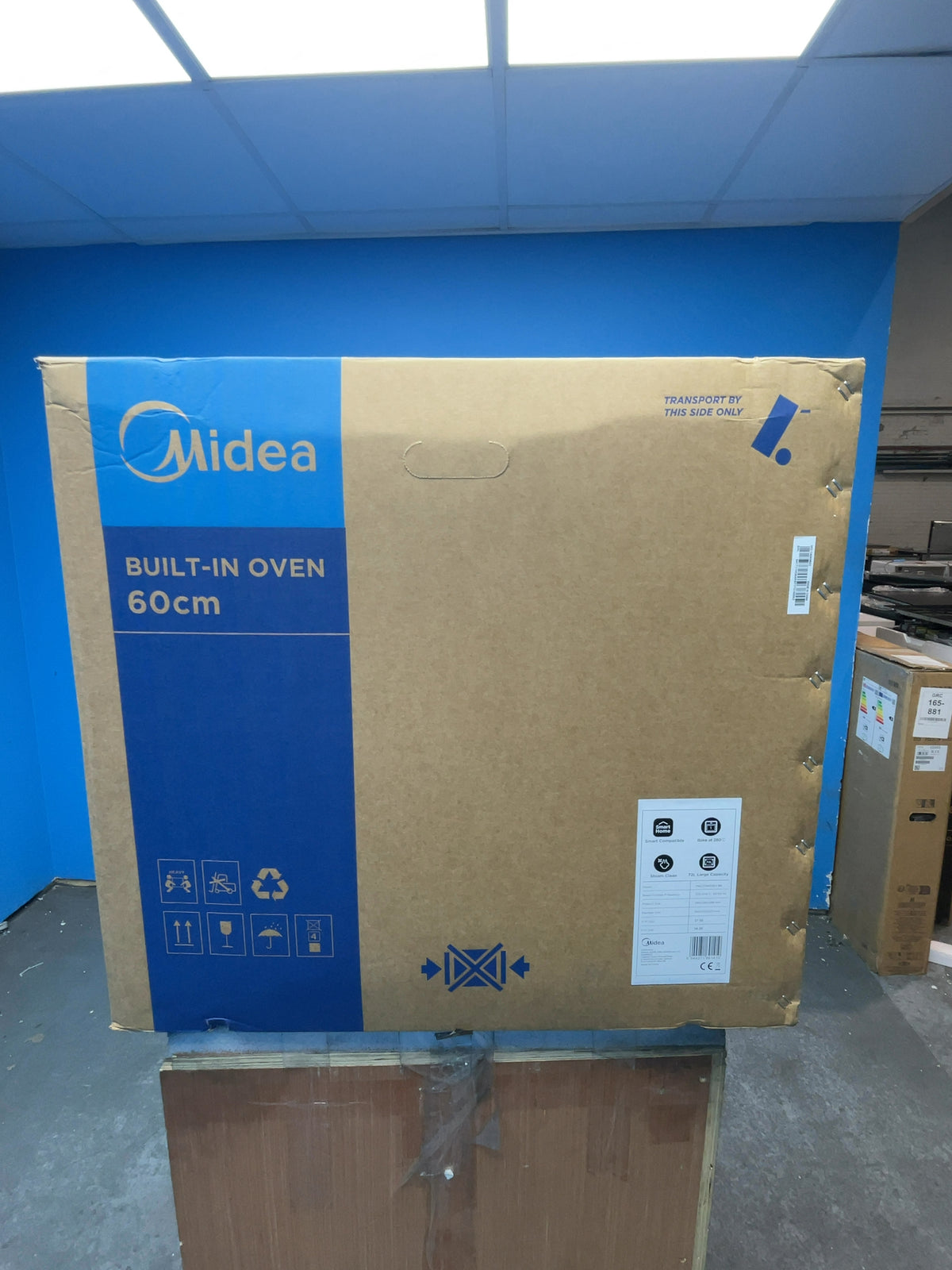 #GRC-169-016 - Midea 60cm Built In Electric Single Oven – 72L Capacity, Xpress Fry, Aqua Clean, WiFi, Black