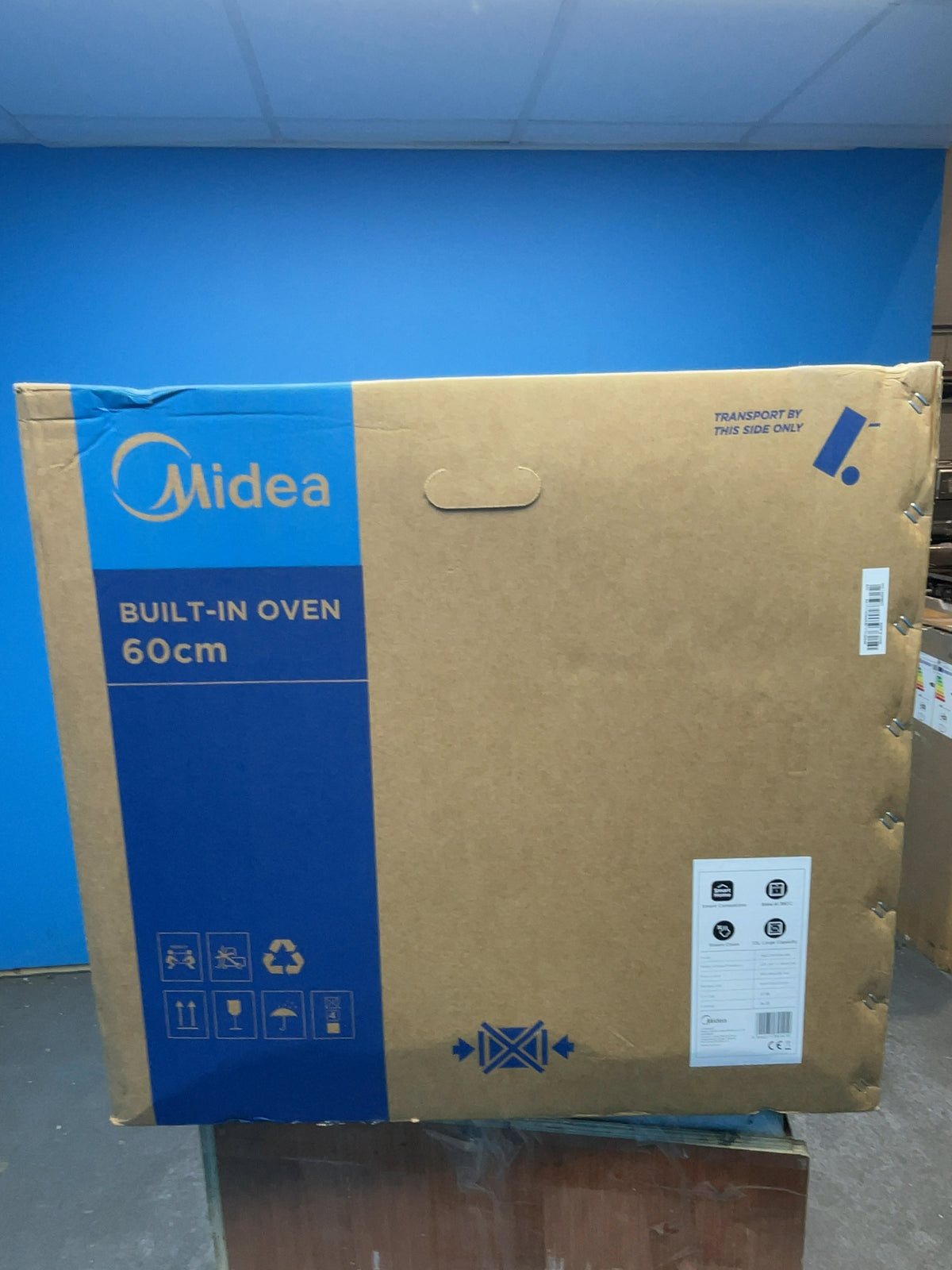 #GRC-169-021 - Midea 60cm Built In Electric Single Oven – 72L Capacity, Xpress Fry, Aqua Clean, WiFi, Black