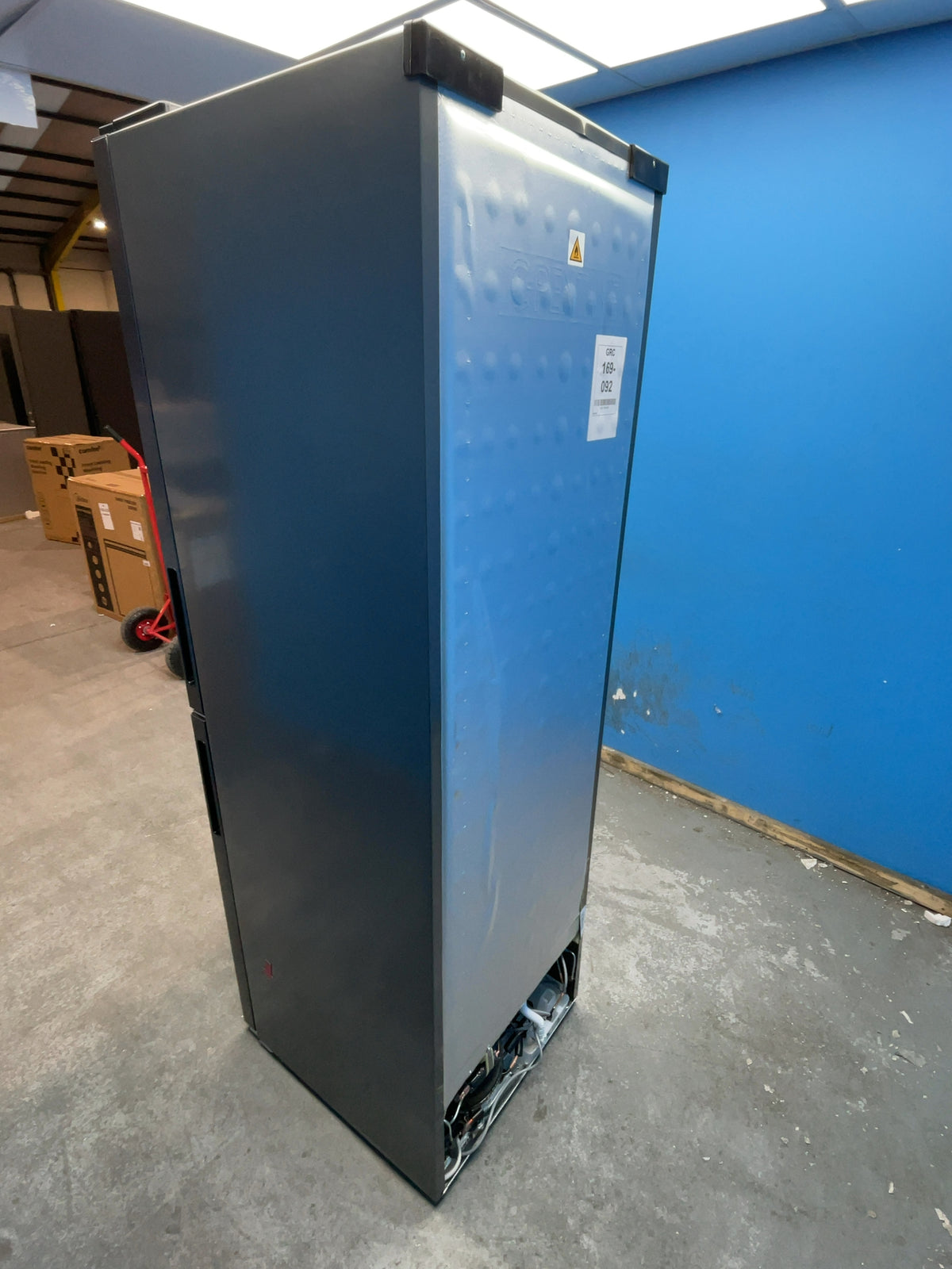 #GRC-169-092 - Hotpoint 60cm 50/50 Fridge Freezer – 317L, Total No Frost, Dark Inox