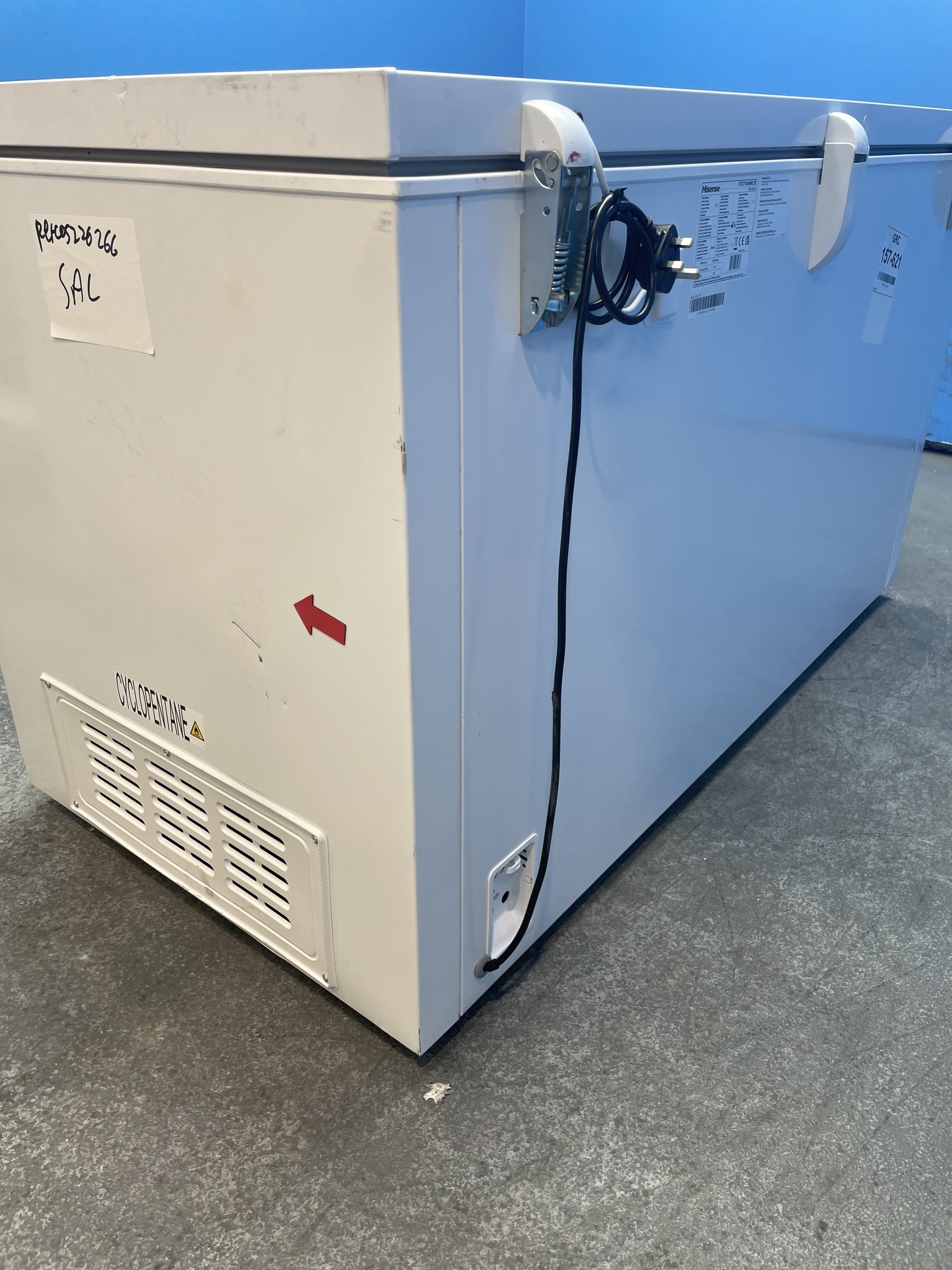 #GRC-157-621 - Hisense FC571D4AWLYE 372L Winter Guard Chest Freezer