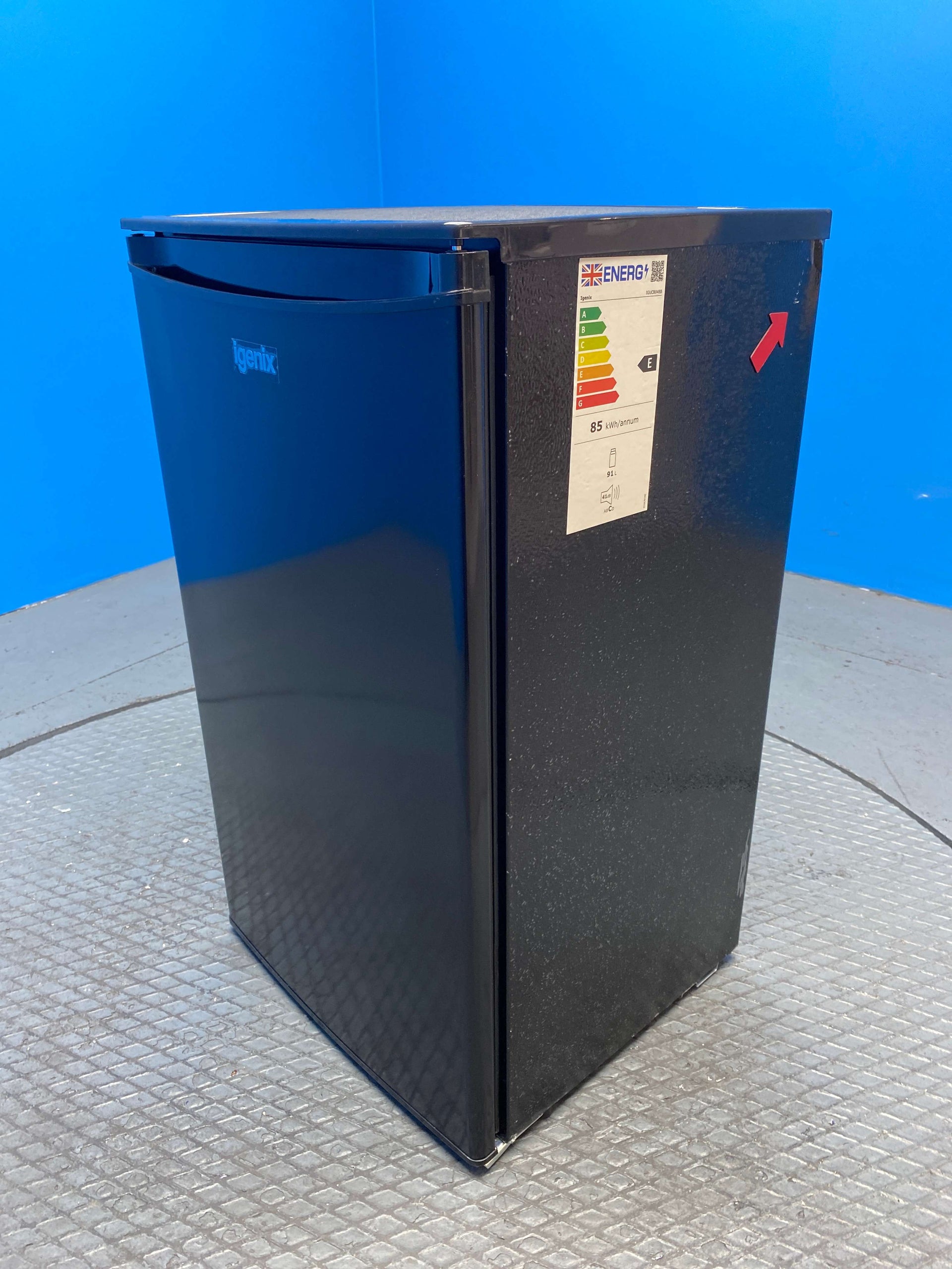 Igenix IGUCB048B 81 Litre Under Counter Fridge