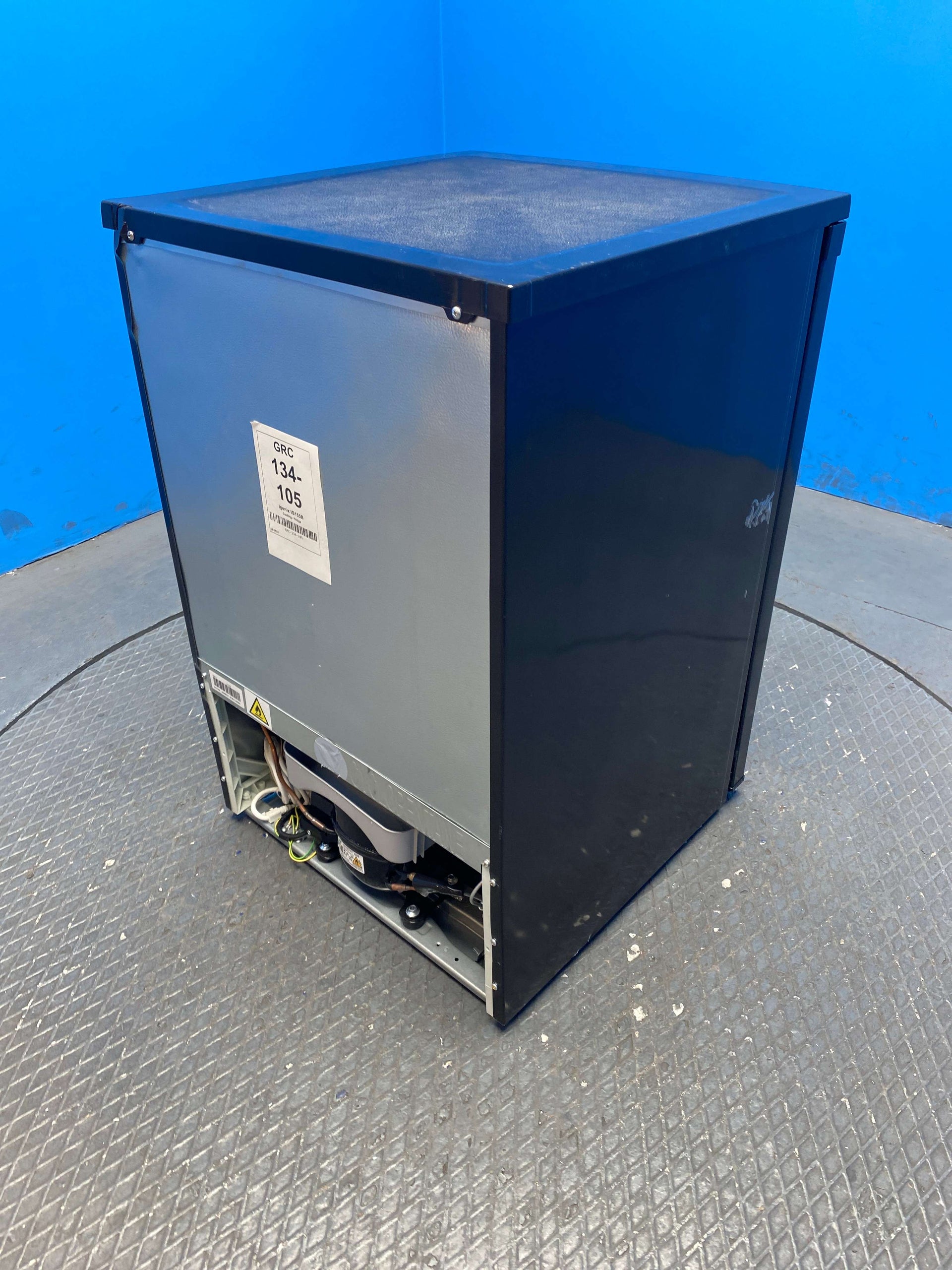 Igenix IG155B 109 Litre Under Counter Fridge with Ice Box