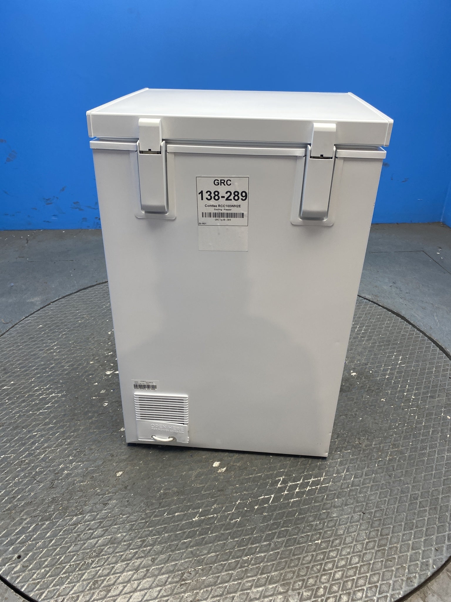 COMFEE' RCC100WH2E 99L Chest Freezer with Digital Control