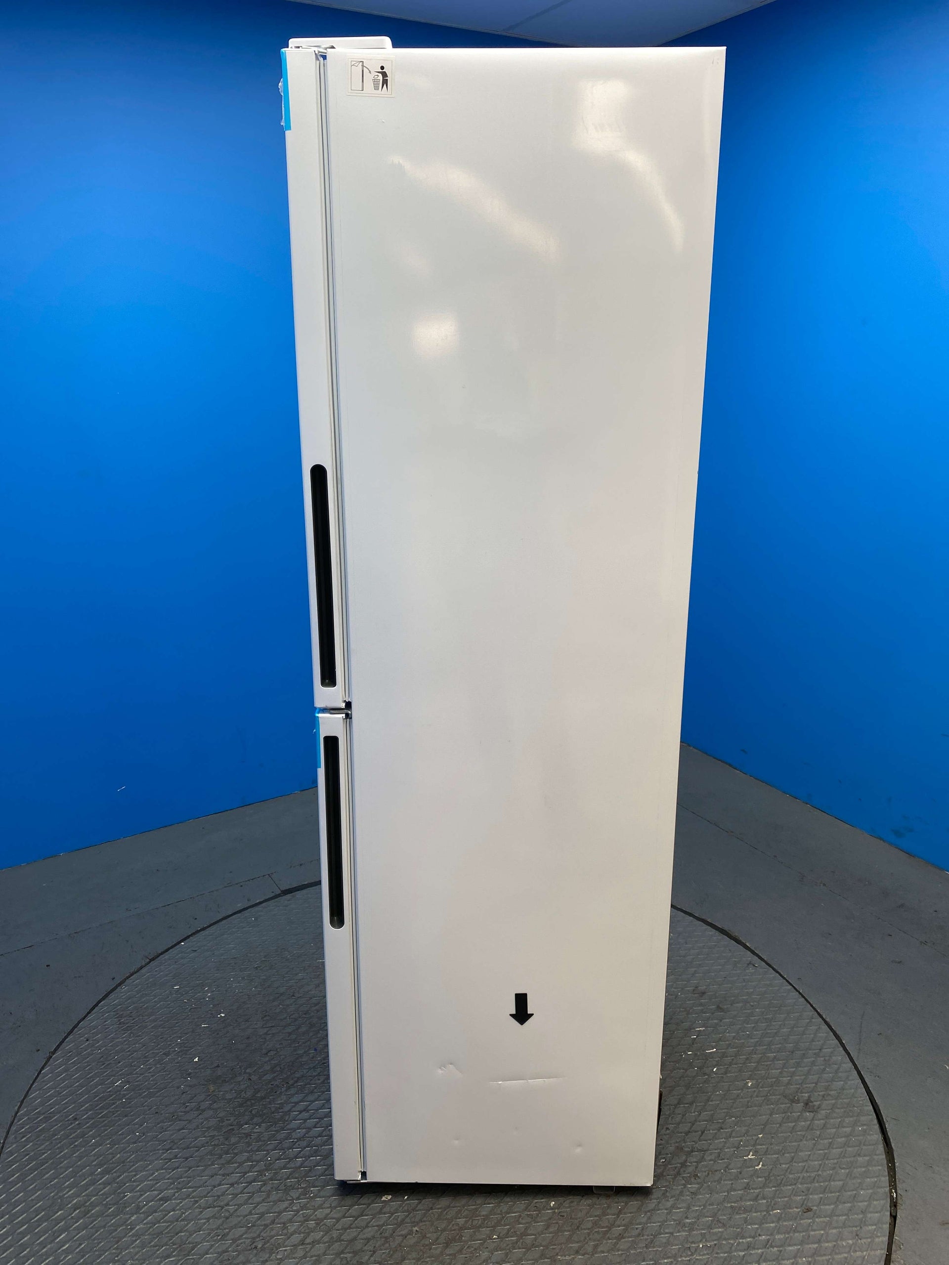 Candy CCT3L517EWK 252 Litre Combi Fridge Freezer