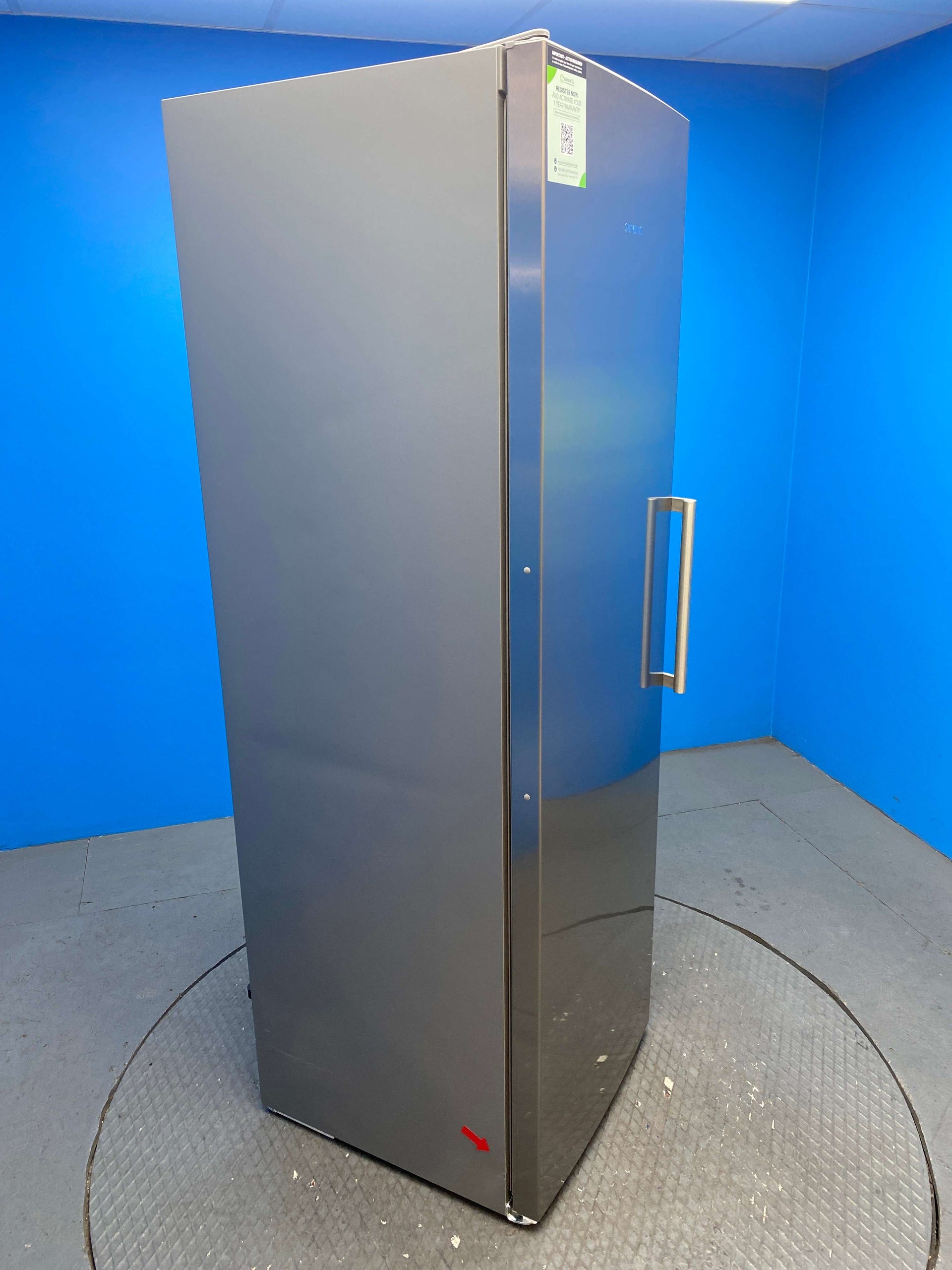 Siemens iQ300 KS36VVIEPG Freestanding 346L Larder Fridge