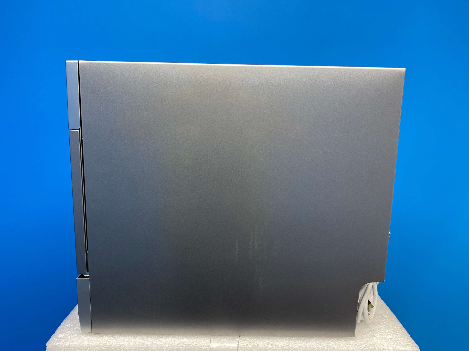 COMFEE' KWH-TD602E-S 6 Place Setting Countertop Dishwasher