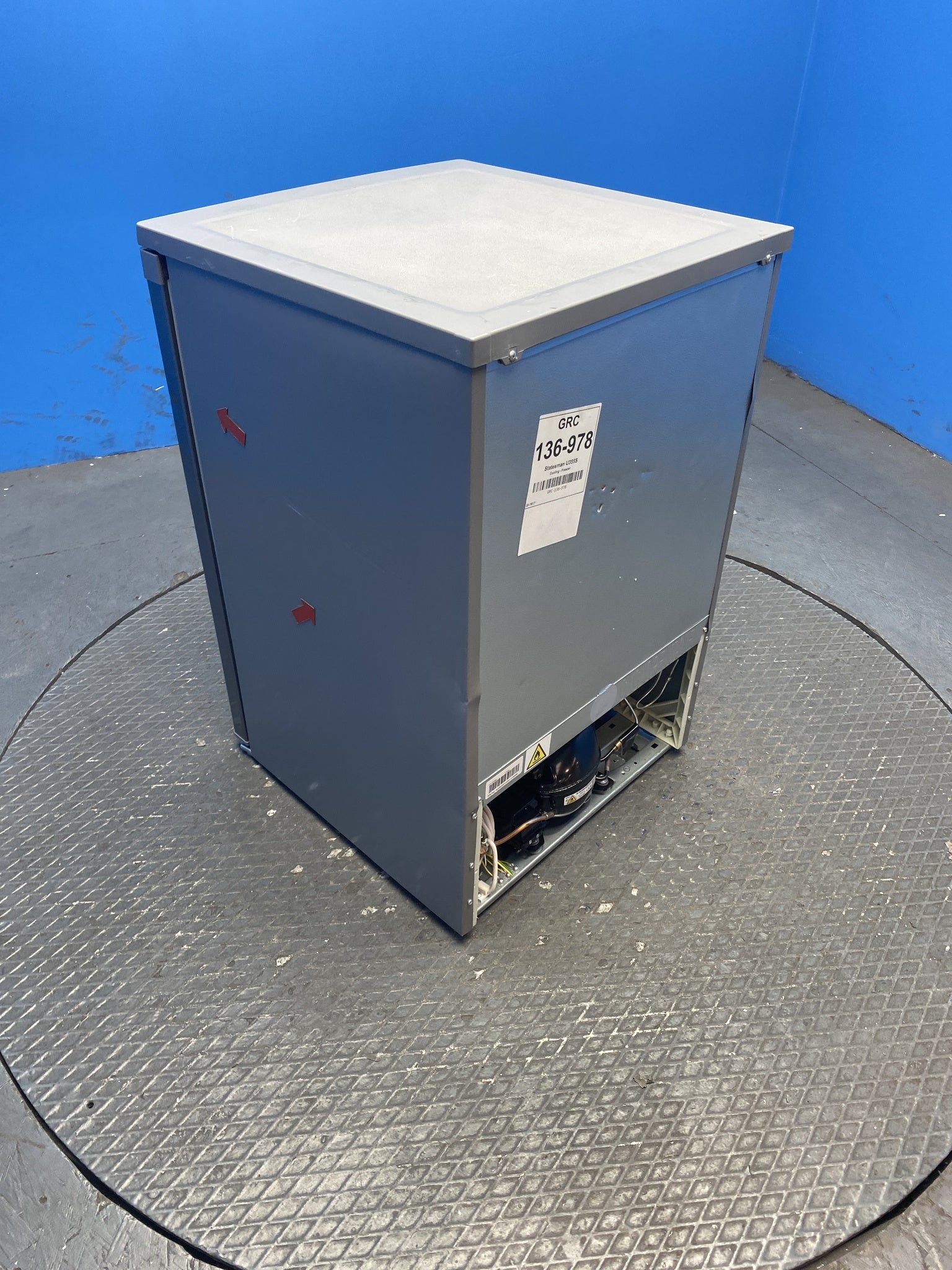 Statesman U355S 86 Litre Under Counter Freezer