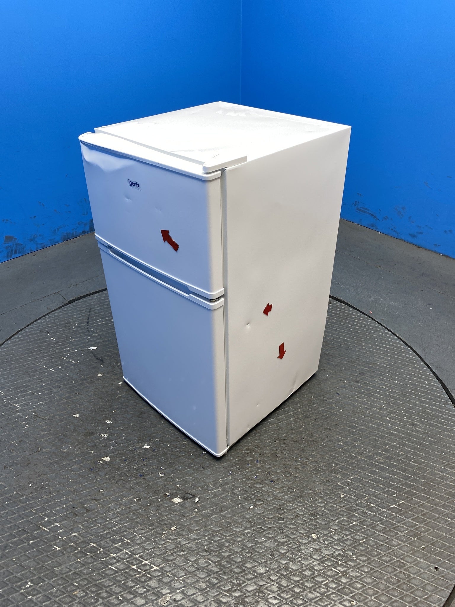 Igenix IG347FF 96 Litre Undercounter Fridge Freezer