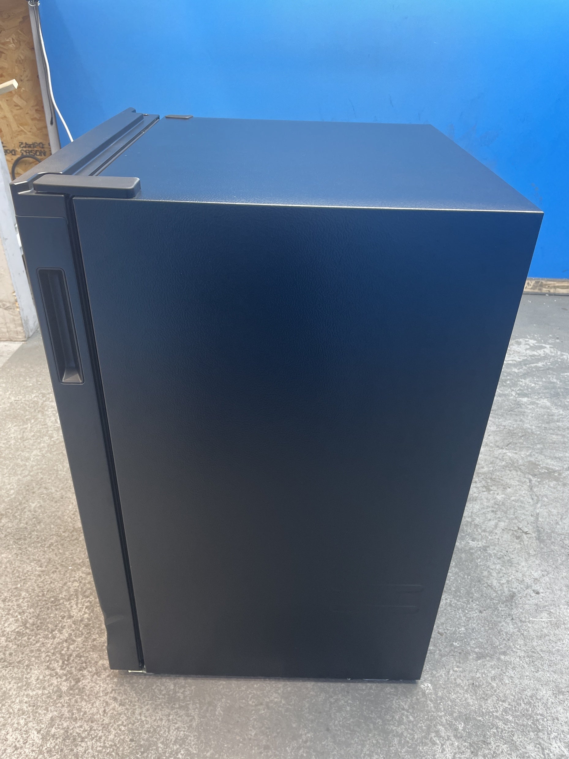 #GRC-162-409 - Hoover H-Freeze 300 HONUQ2L58EBK 90L Under Counter Freezer