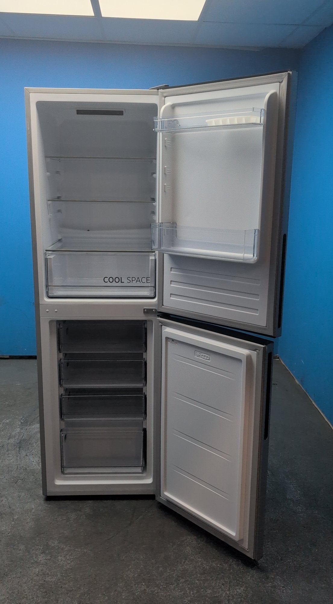 #GRC-162-875 - Hoover H-FRIDGE 300 54.5cm 50/50 Fridge Freezer – 252L, Silver, Low Frost