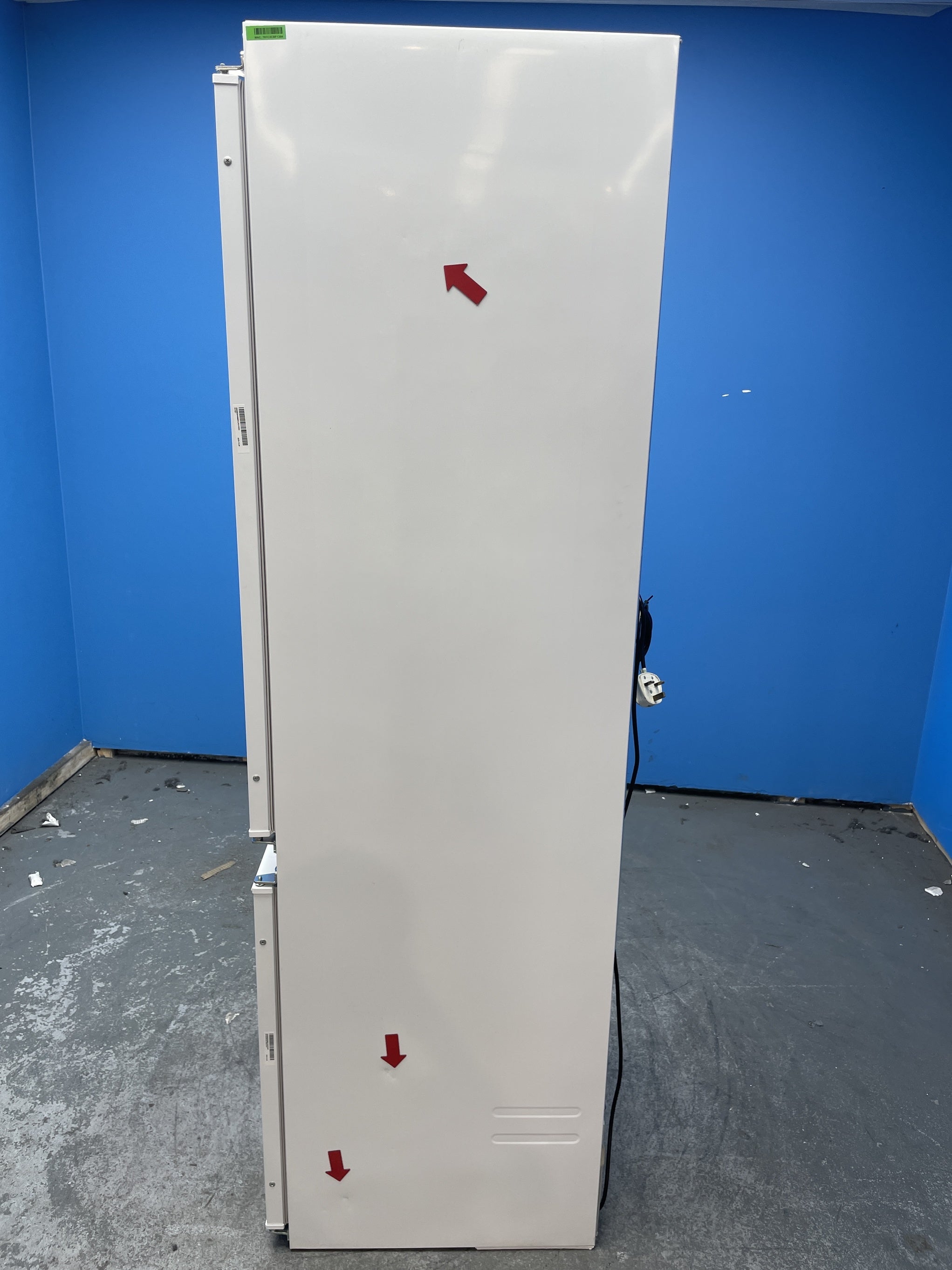 #GRC-158-490 - Haier HBQW5518DK-1 248L Smart Integrated 70/30 Fridge Freezer