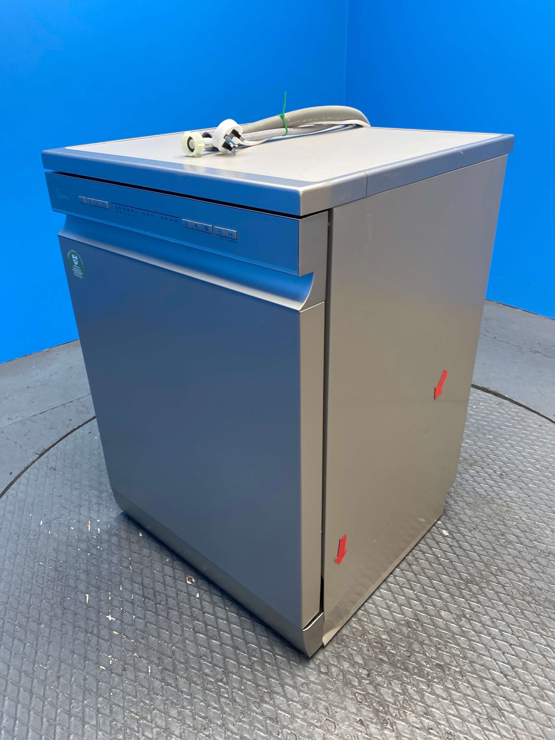 Midea MDWPF1233CS 12 Place Setting Dishwasher