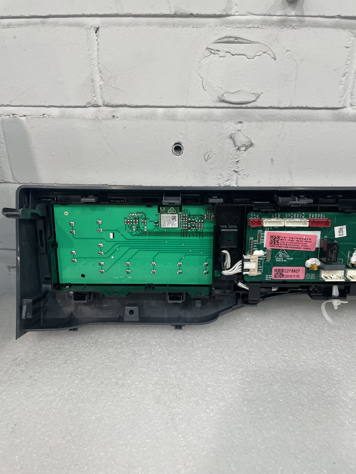 #GRC-157-417 - Hisense WD5S1045BB Washer Dryer Control Board