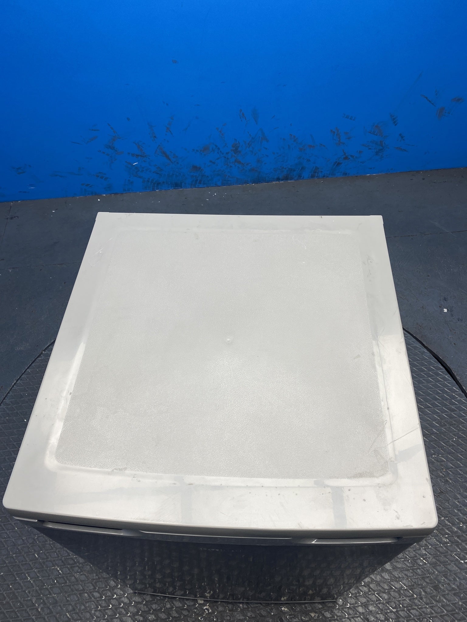Statesman U355S 86 Litre Under Counter Freezer