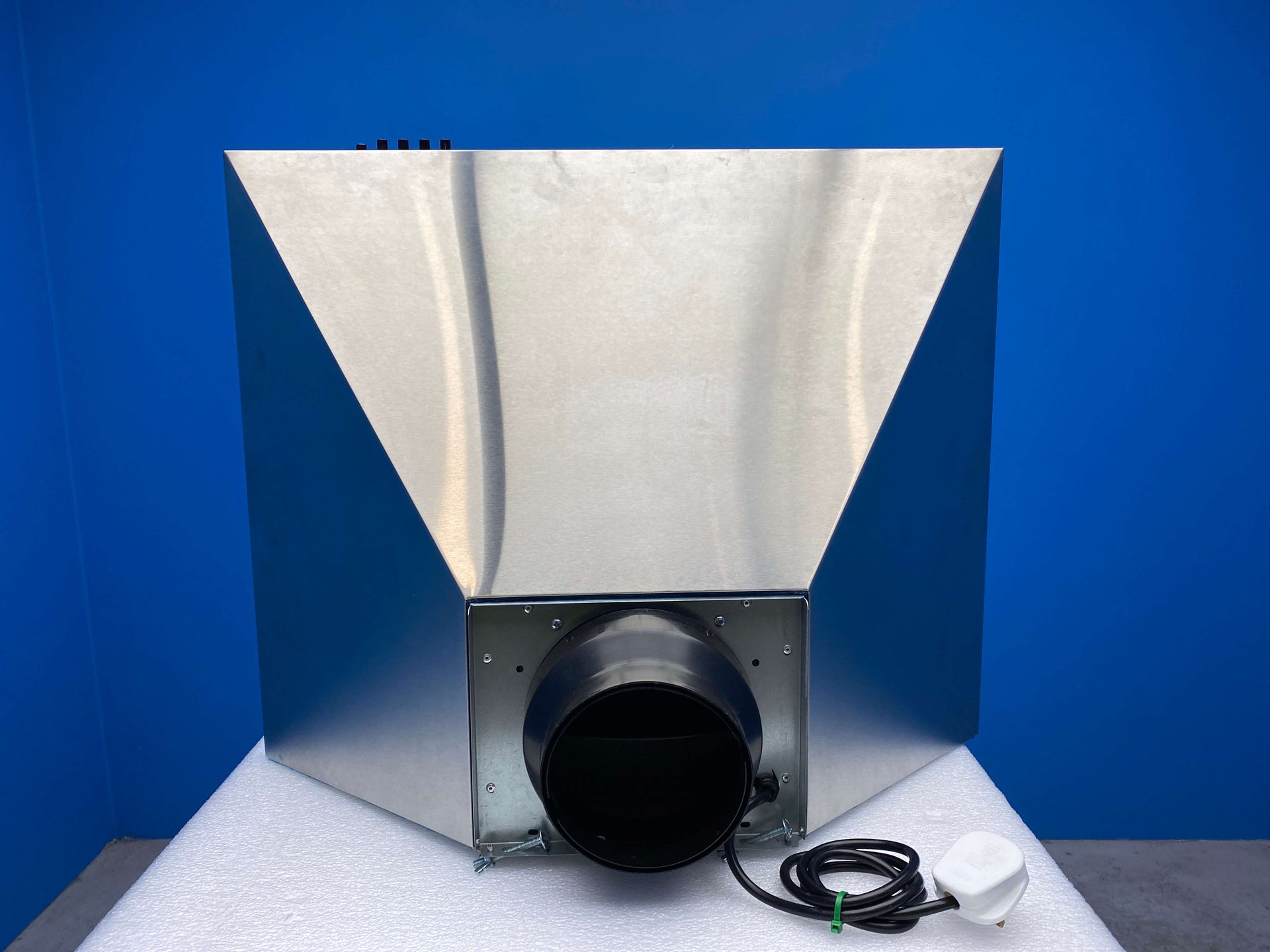 Candy CCE60NX/1 60cm Chimney Cooker Hood