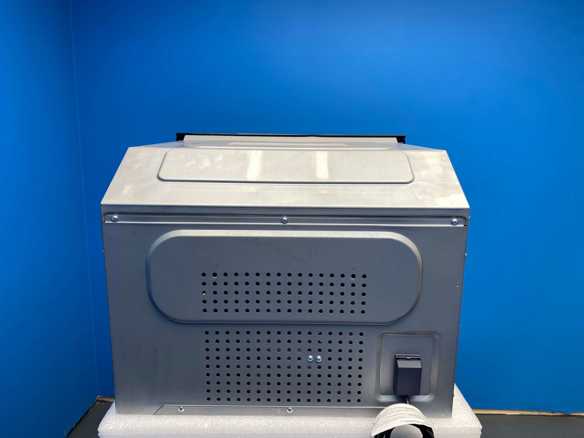 Haier HWO45NB6T0B1 Built-in Series 6 34 Litre 900w Microwave