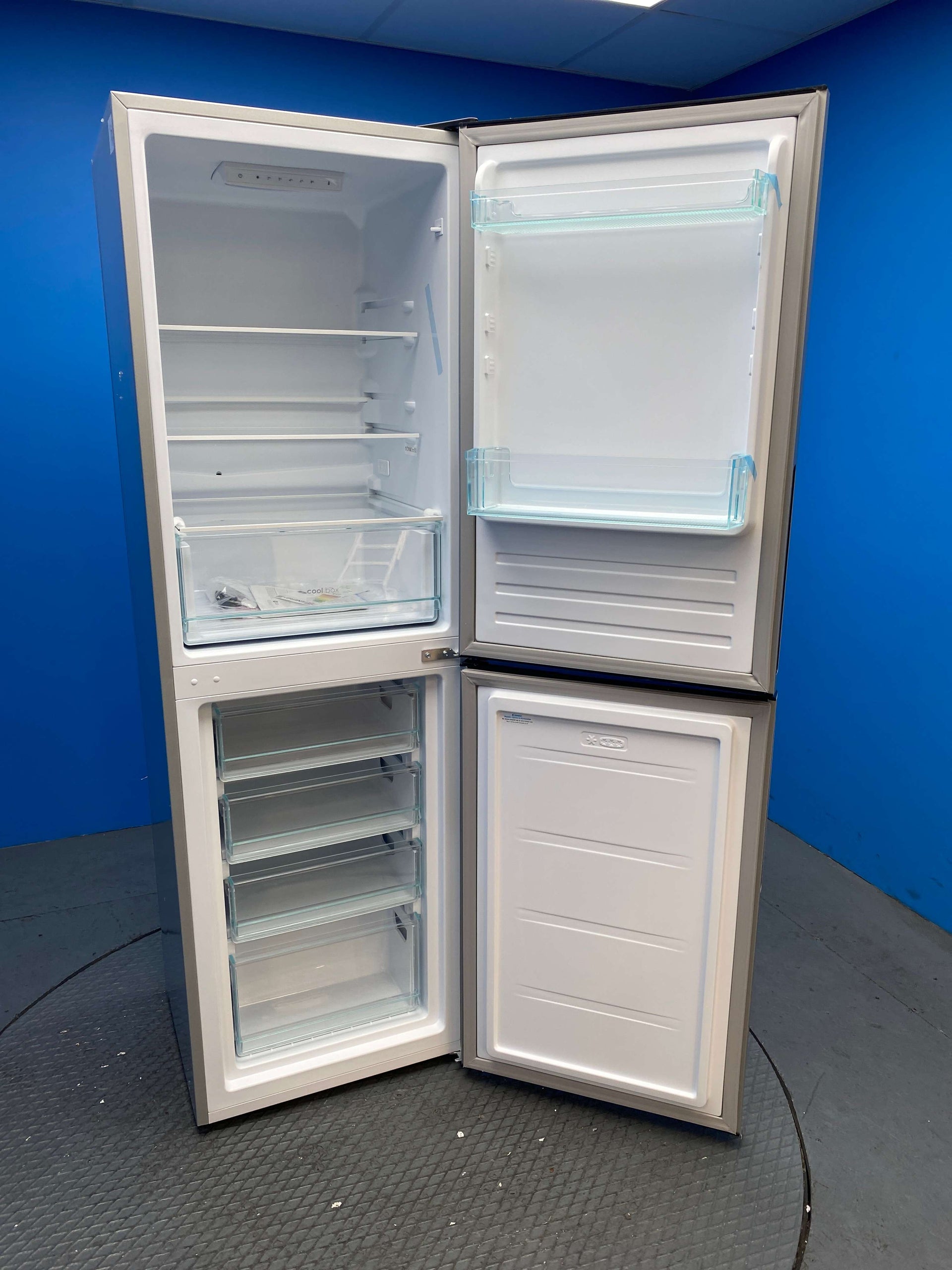 Candy CCT3L517ESK 252 Litre Combi Fridge Freezer