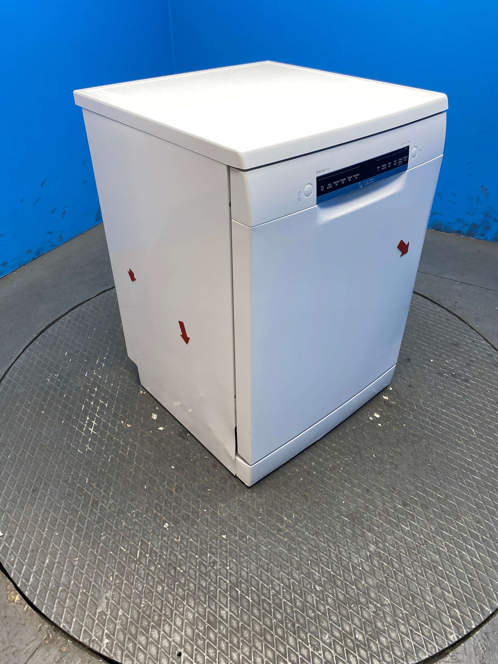 Bosch SMS4EMW06G Series 4 14 Place Setting Dishwasher