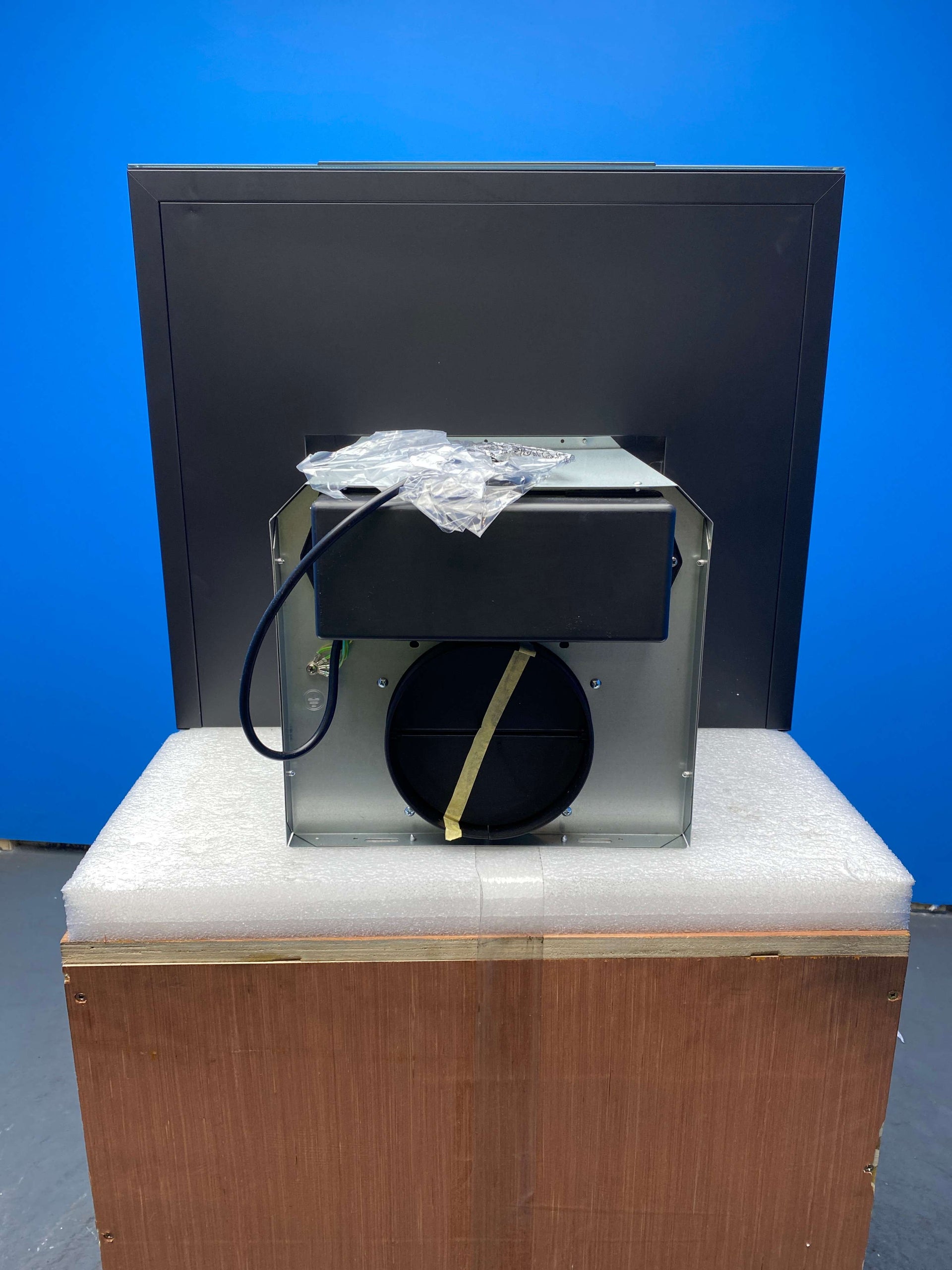 Haier HATS6DS46B I-Link 60cm Wi-Fi Chimney Cooker Hood