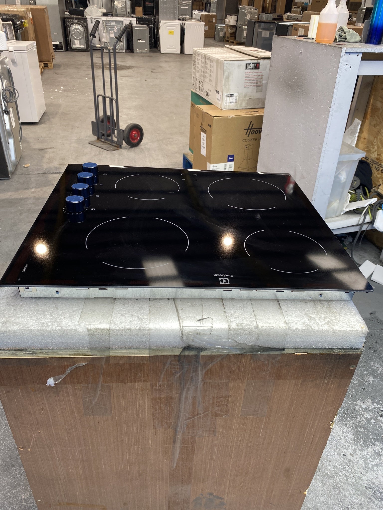 #GRC-158-300 - Electrolux 300 EHF6140FOK Built-in 60cm Ceramic Hob