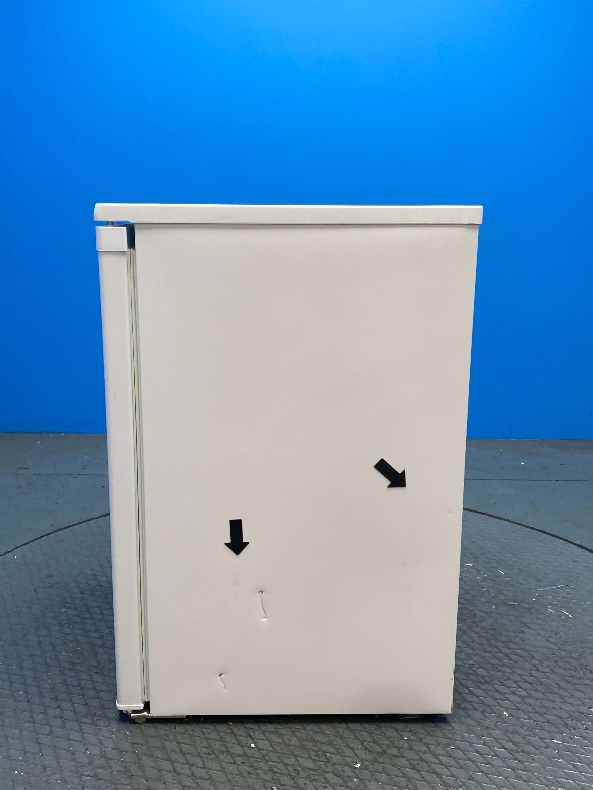 Igenix IG355W 94 Litre Under Counter Freezer