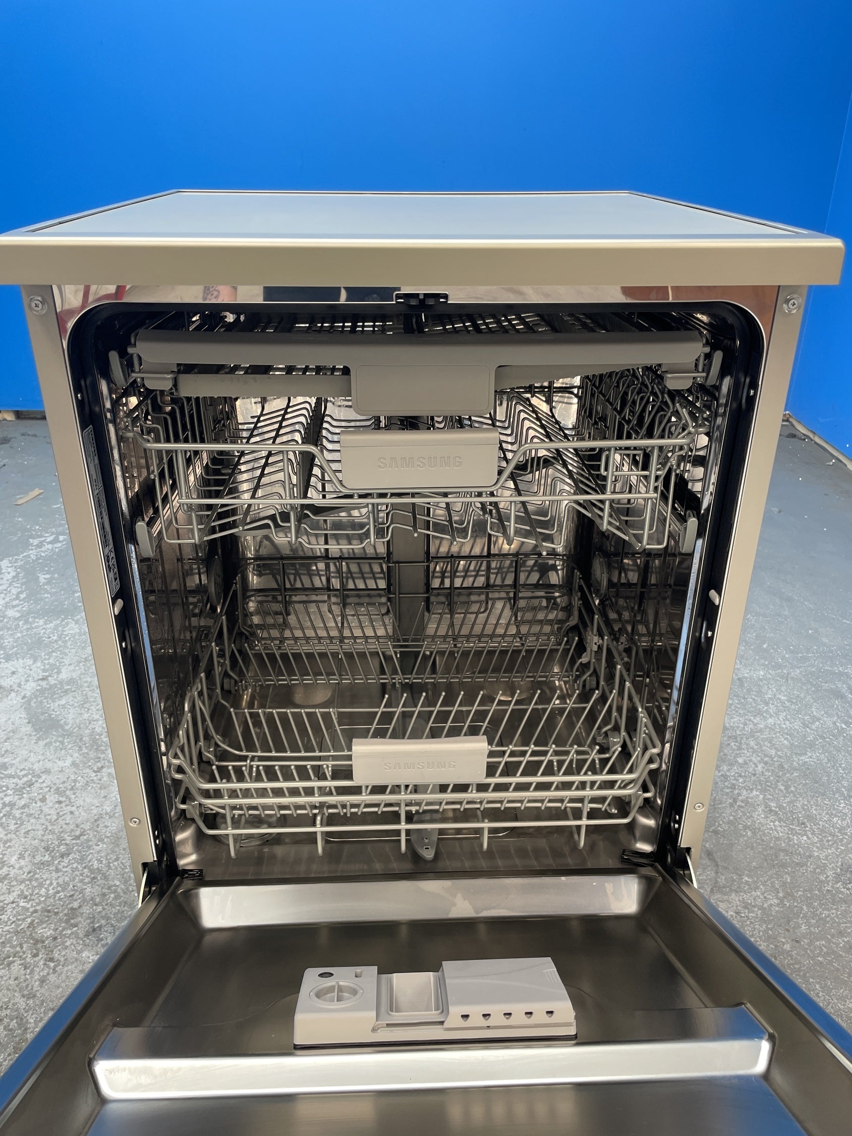 #GRC-158-090 - Samsung DW60M6050FS/EU 14 Place Setting Dishwasher