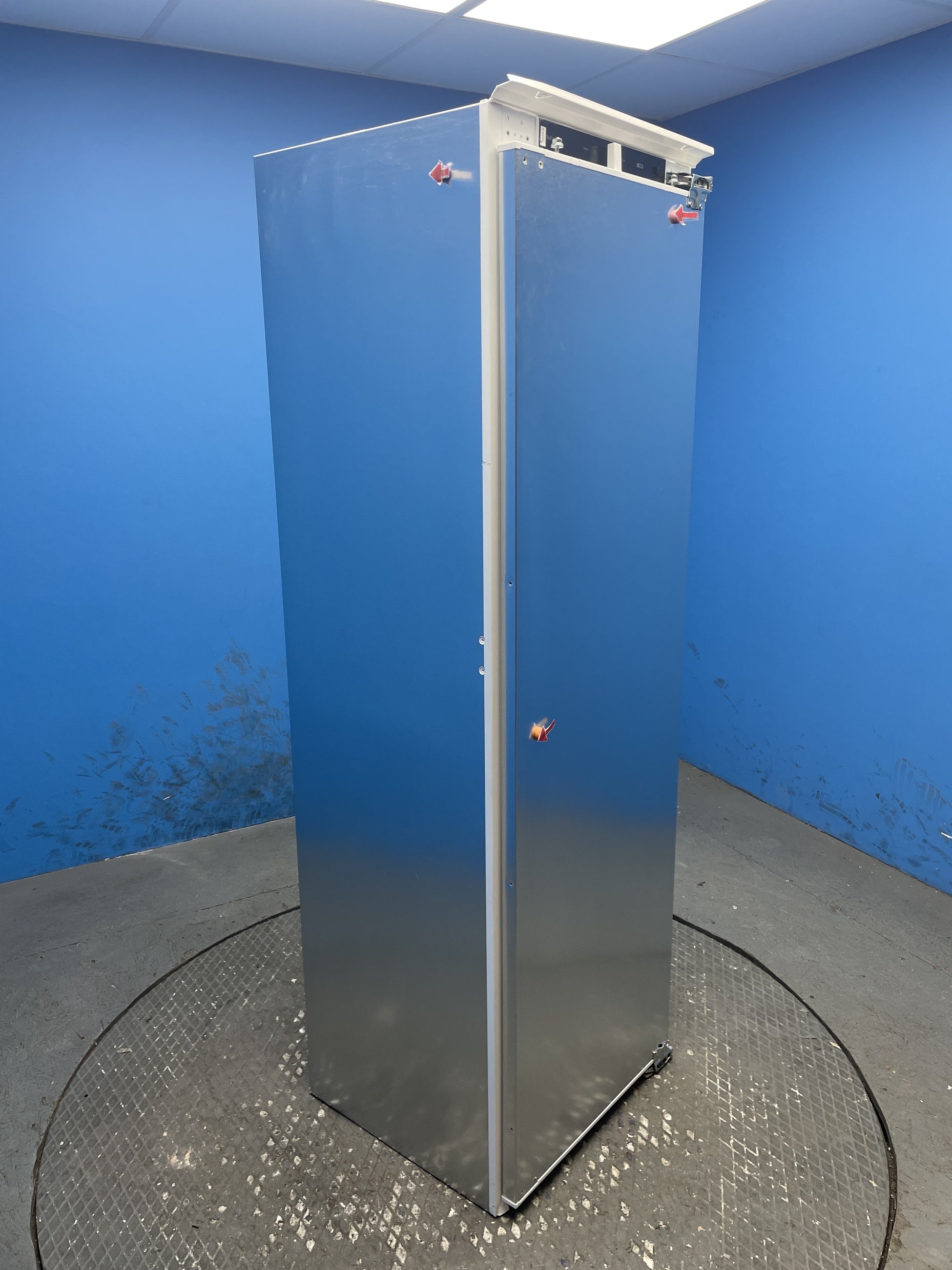 #GRC-148-986 - Bosch GIN81VEE0G Serie 4 Built-in Frost Free Upright Freezer