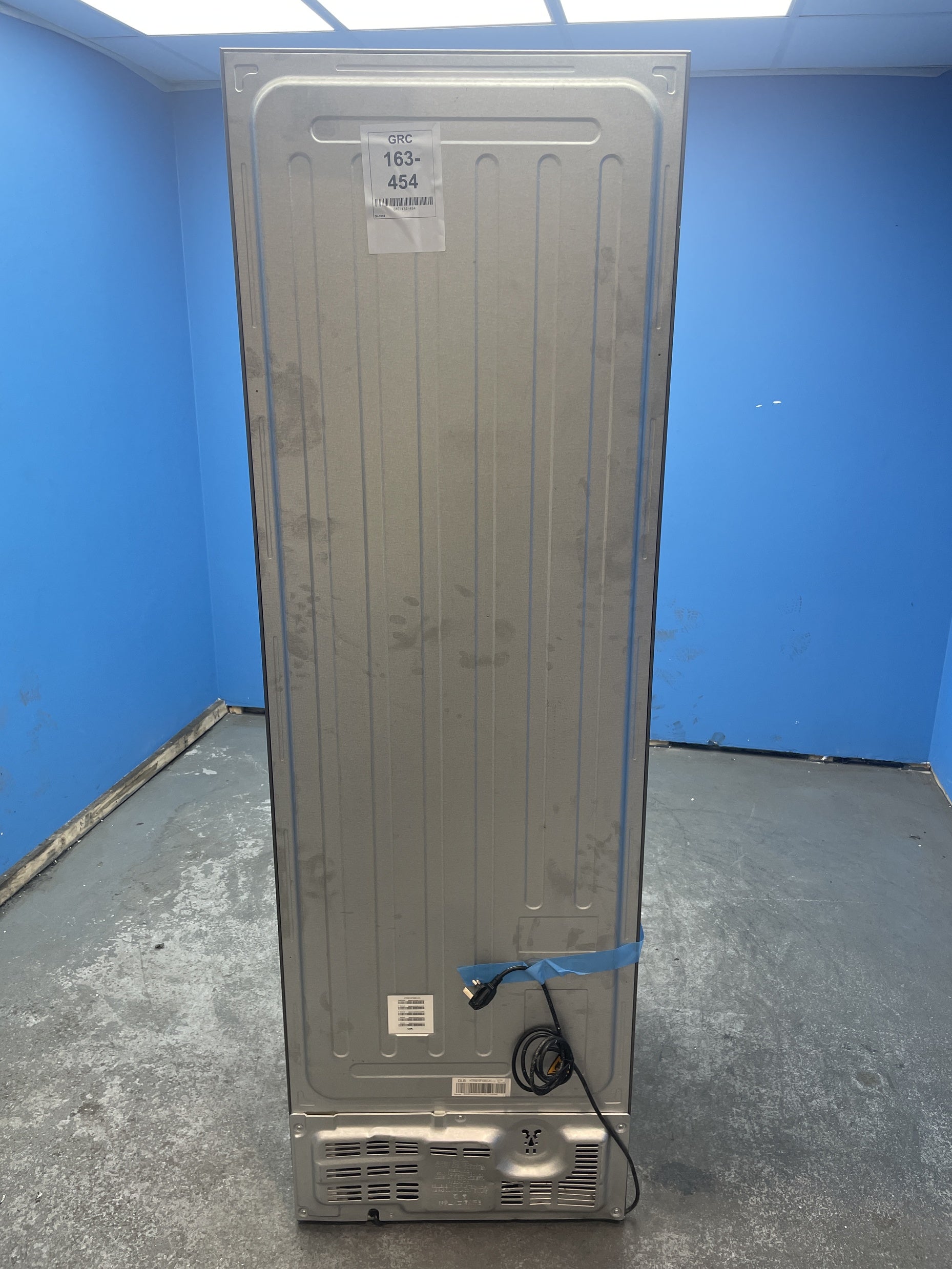 #GRC-163-454 - Haier 60cm Freestanding 70/30 Fridge Freezer – 345L, MyZone, Non-Plumbed Water Dispenser