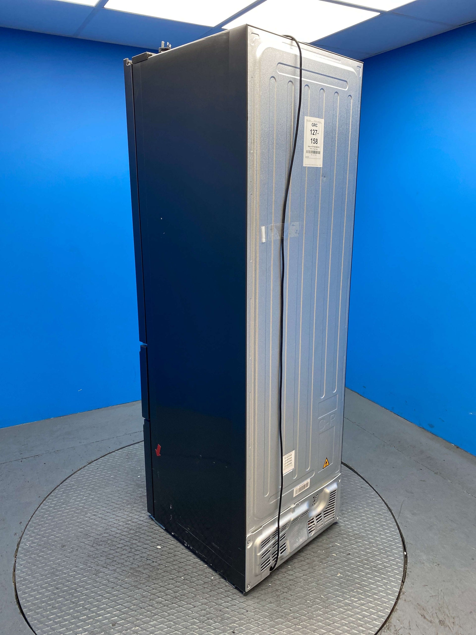 Haier Series 3 HETR3619ENPB 348L Total No Frost Fridge Freezer
