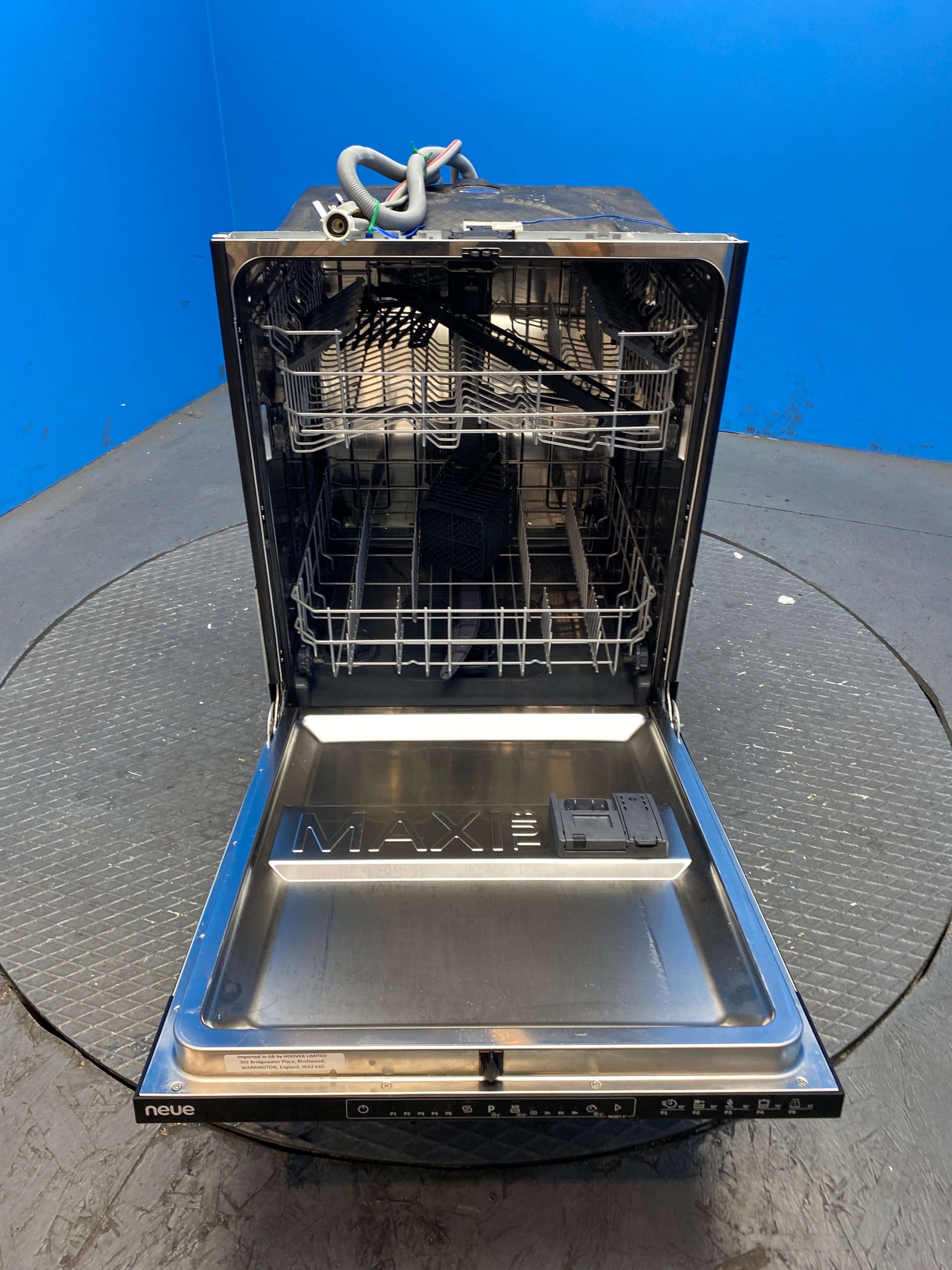 neue NI3E47E0B Integrated 13 Place Setting Dishwasher