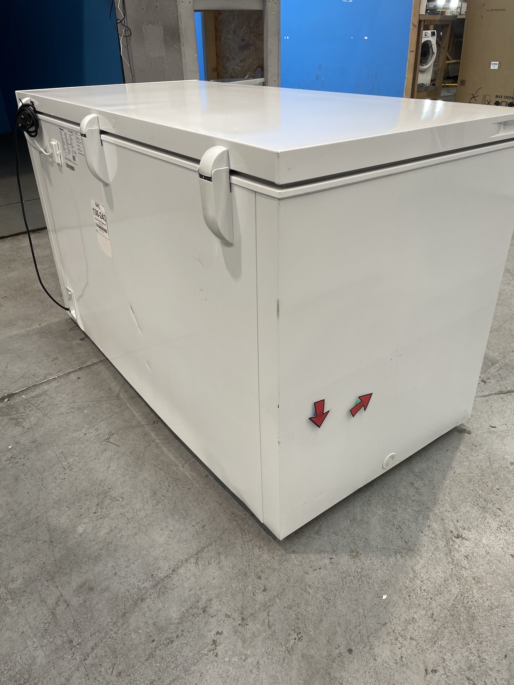 #GRC-136-243 - Hisense FC571D4AWLYE 372L Winter Guard Chest Freezer