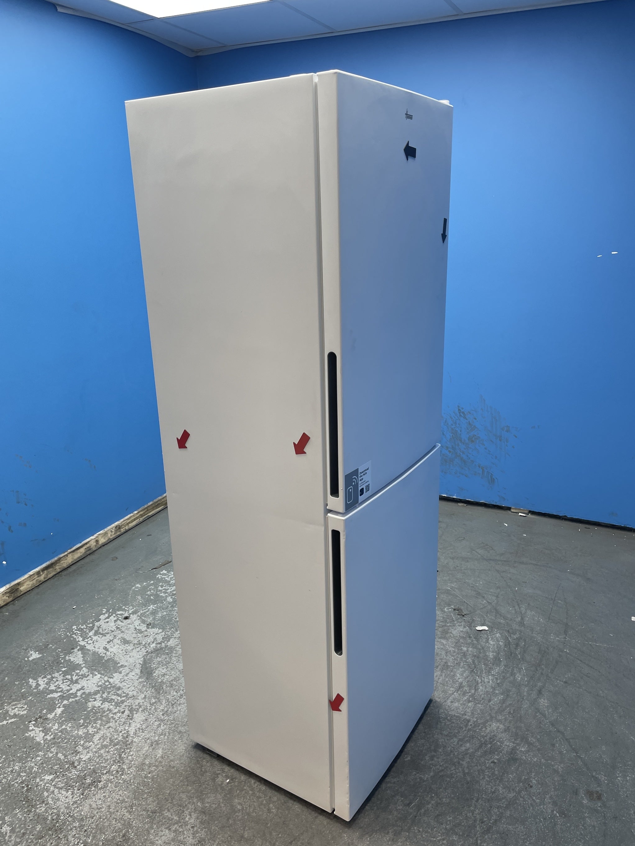 #GRC-155-796 - Hoover HVT3CLECKIHW 235 Litre Combi Fridge Freezer