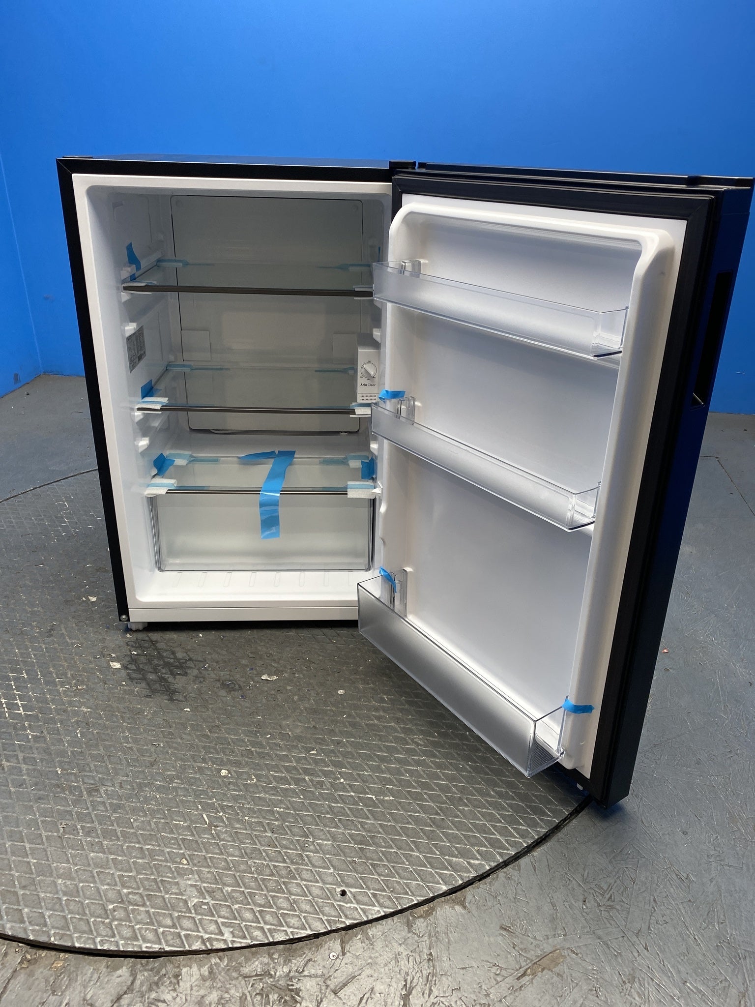 Hoover HONLQ2S58EBK H-FRIDGE 300 Mini Undercounter Fridge