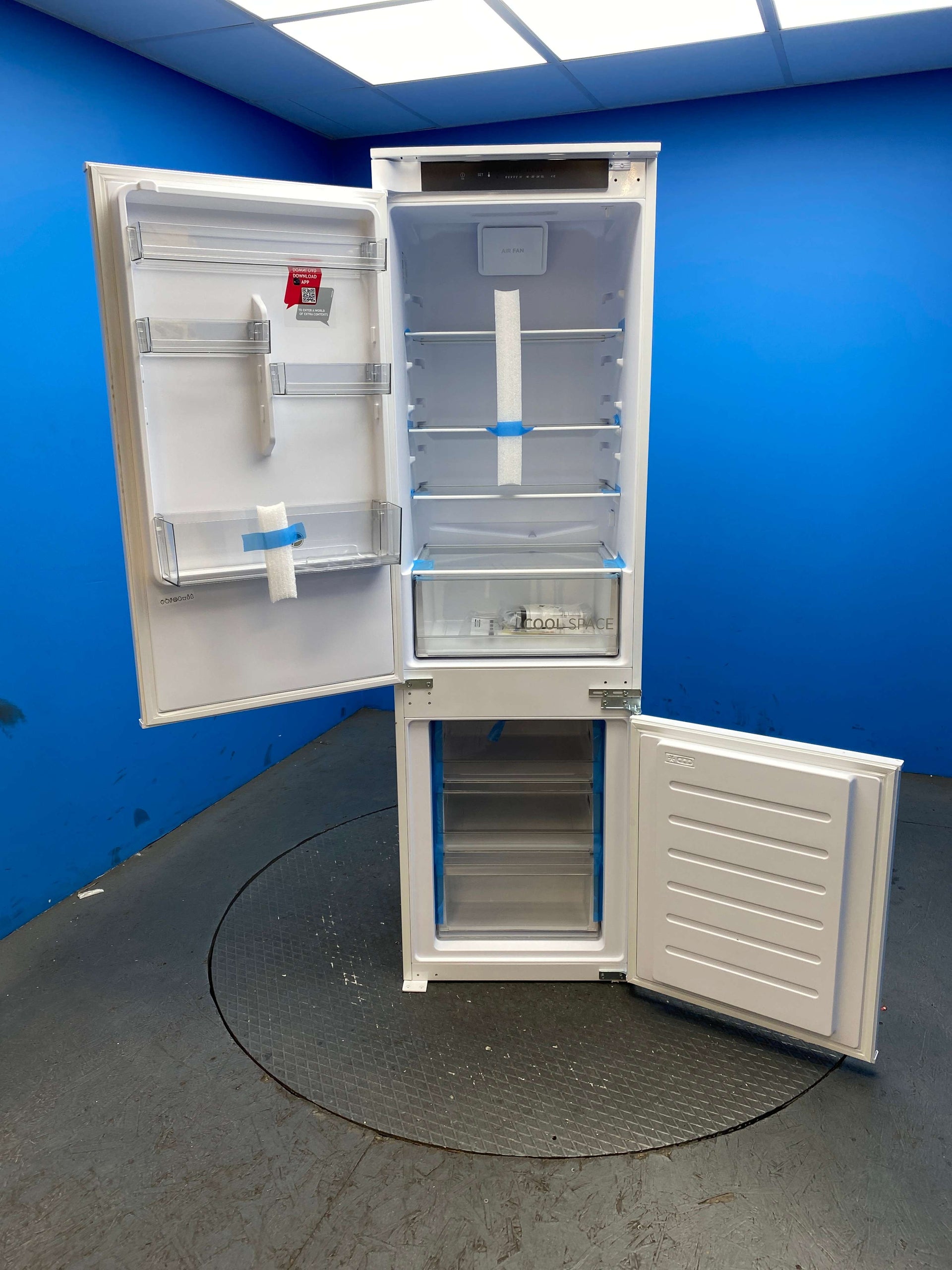 Hoover HOBL3518EK Integrated 263 Litre Combi Fridge Freezer
