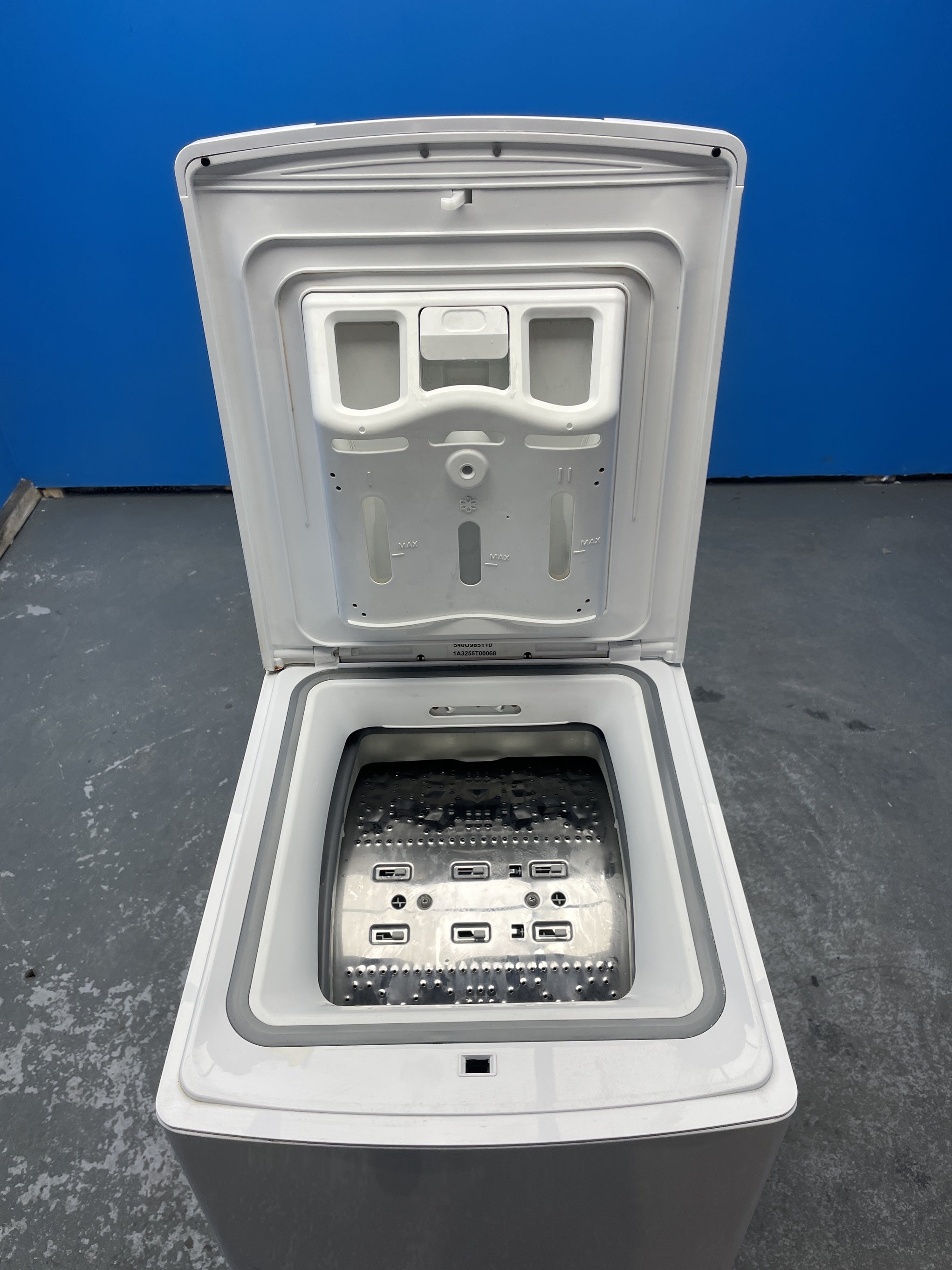 #GRC-150-082 - electriQ EIQWMTL75C 7.5kg 1300rpm Top Loading Washing Machine