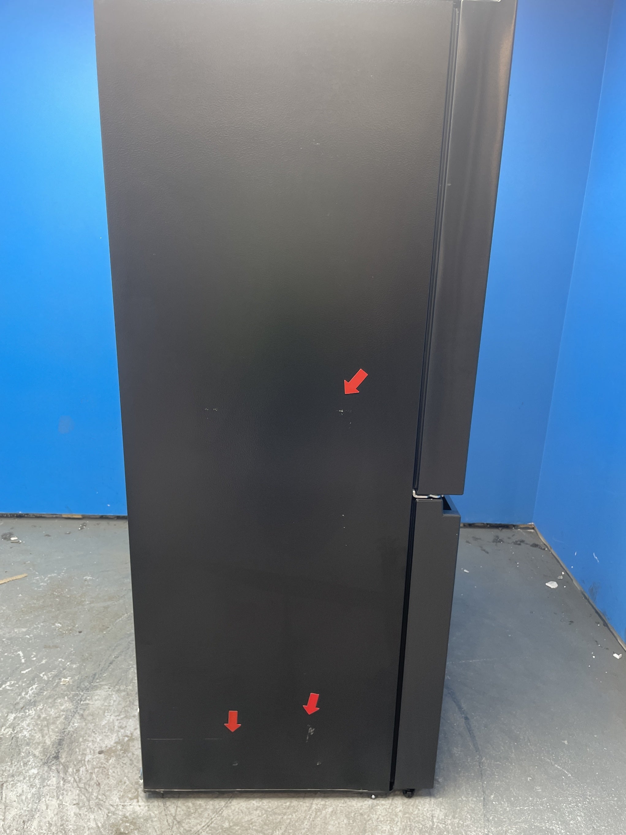 #GRC-157-497 - Hisense PureFlat RQ760N4IFE American Style Fridge Freezer