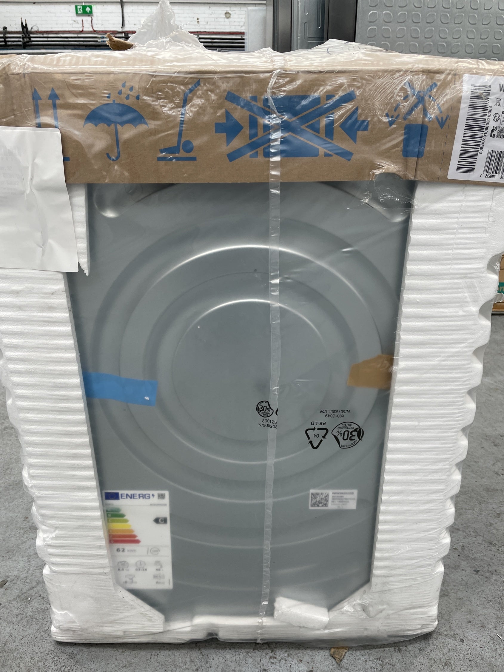 #GRC-157-825 - Bosch Series 8 WIW28502GB Integrated 8kg 1400rpm Washing Machine