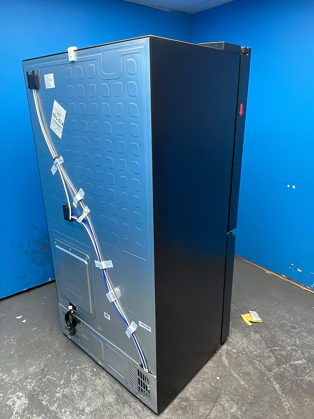#GRC-163-574 - Hisense American Style Fridge Freezer – 577L, Black, Total No Frost, Smart WiFi